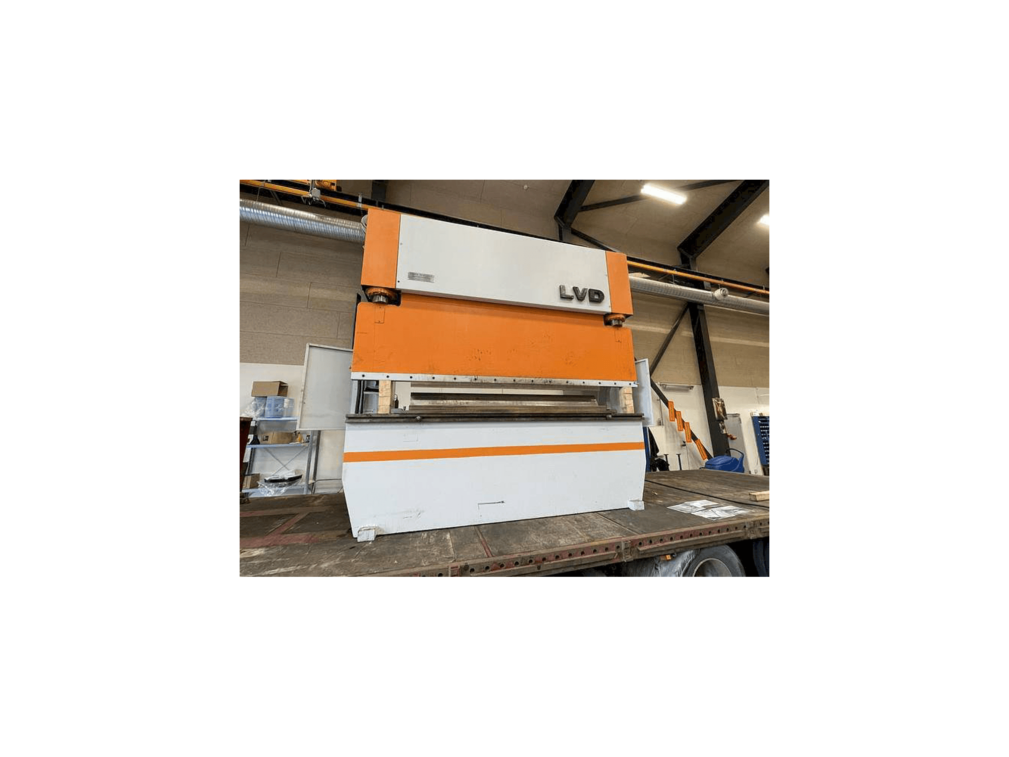 LVD PP 100 Mašinos vaizdas iš priekio