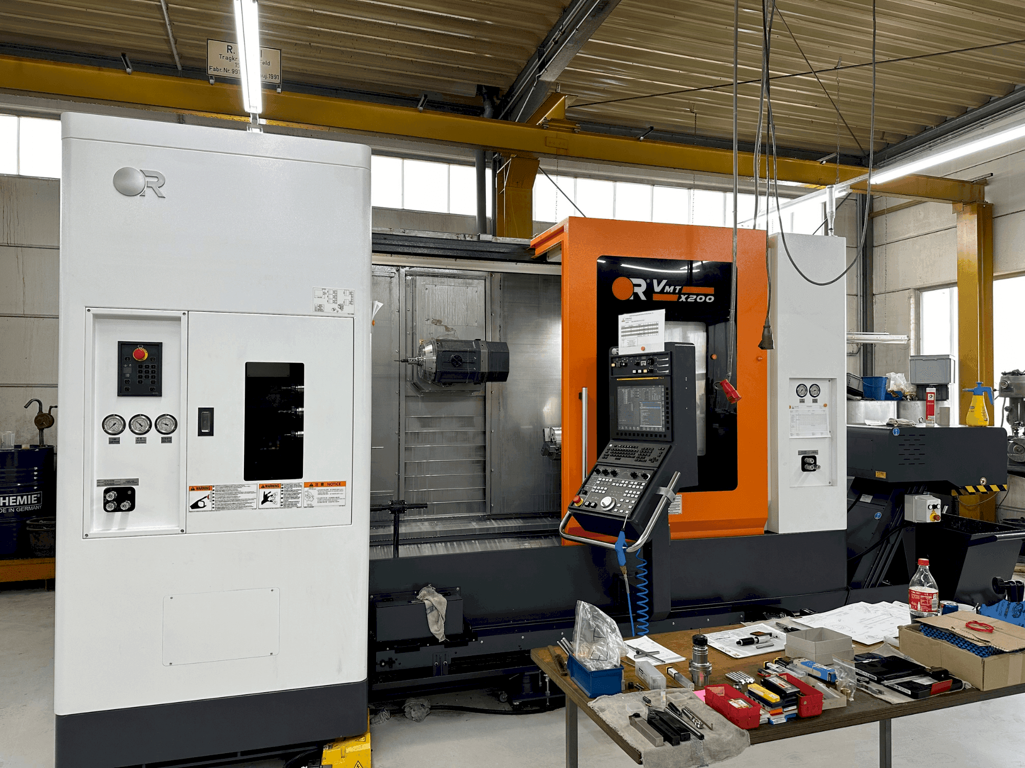 Victor VMT X200 (2023) Mašinos vaizdas iš priekio