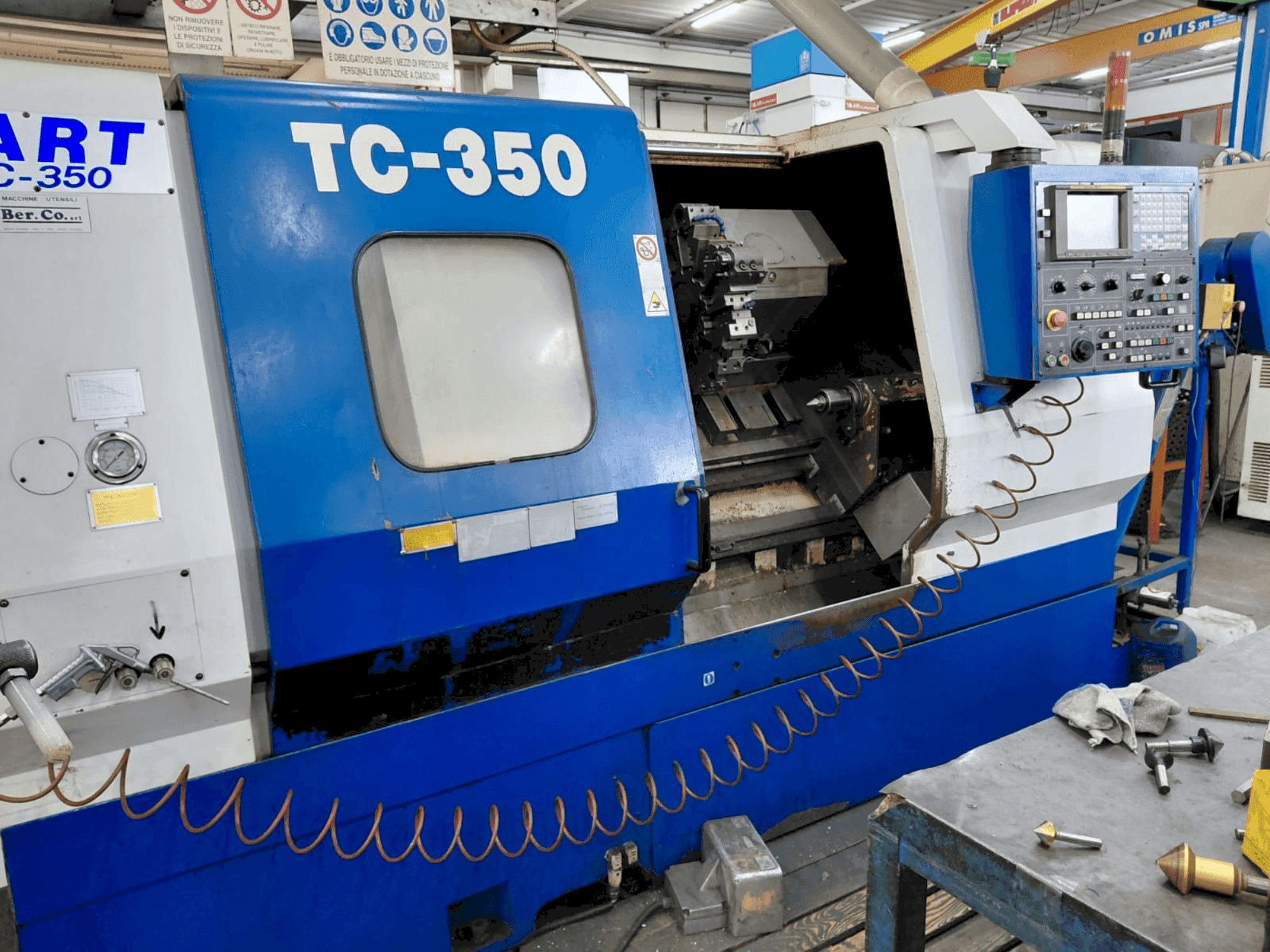 DART TC350 Mašinos vaizdas iš priekio
