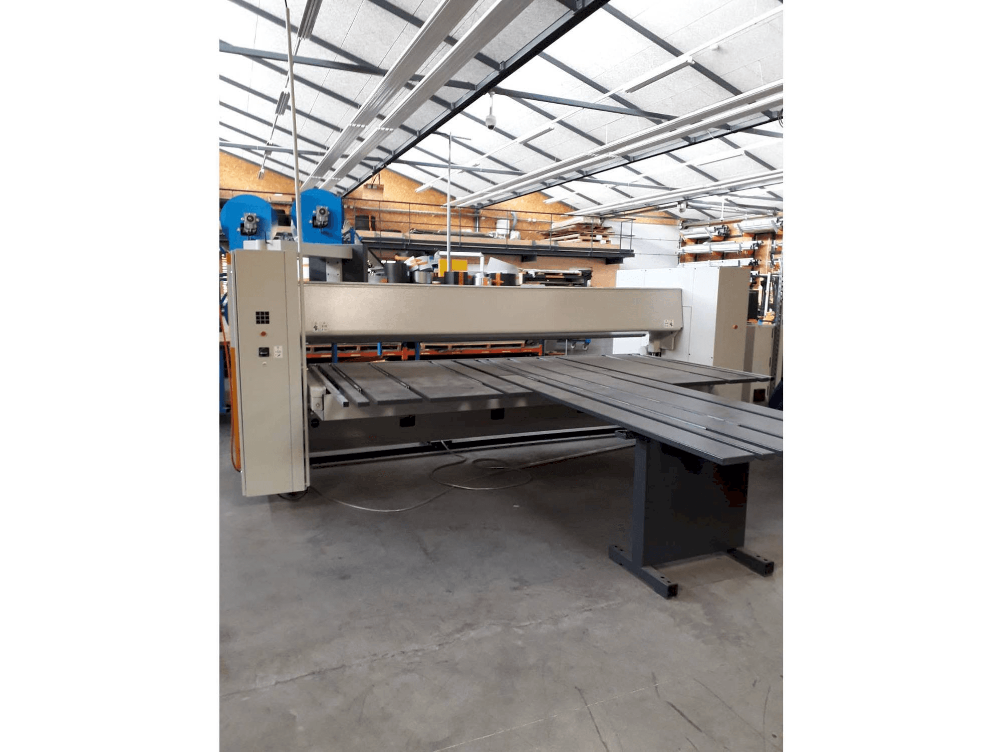 RAS 62.30-2 TURBO 2 Mašinos vaizdas iš priekio