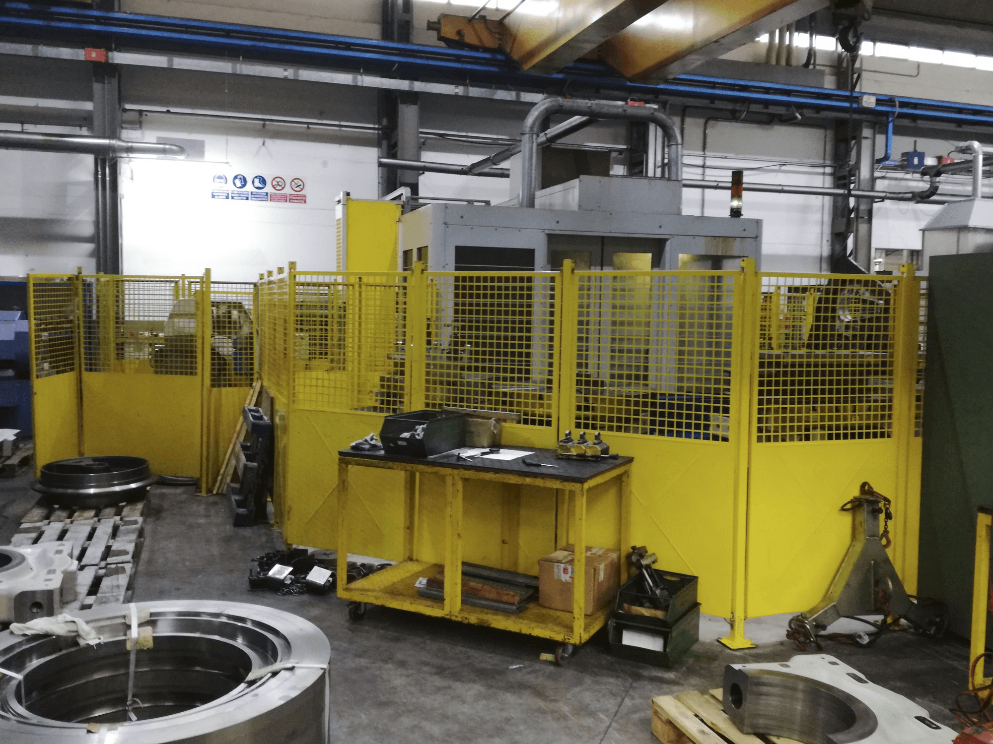 Mandelli M8 UT Mašinos vaizdas iš priekio