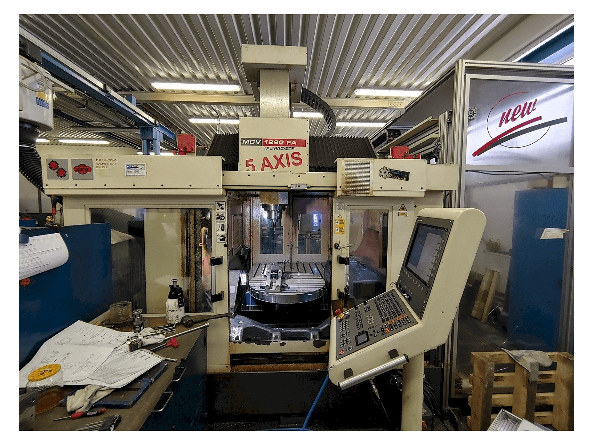 TAJMAC-ZPS MCV 1220 Mašinos vaizdas iš priekio