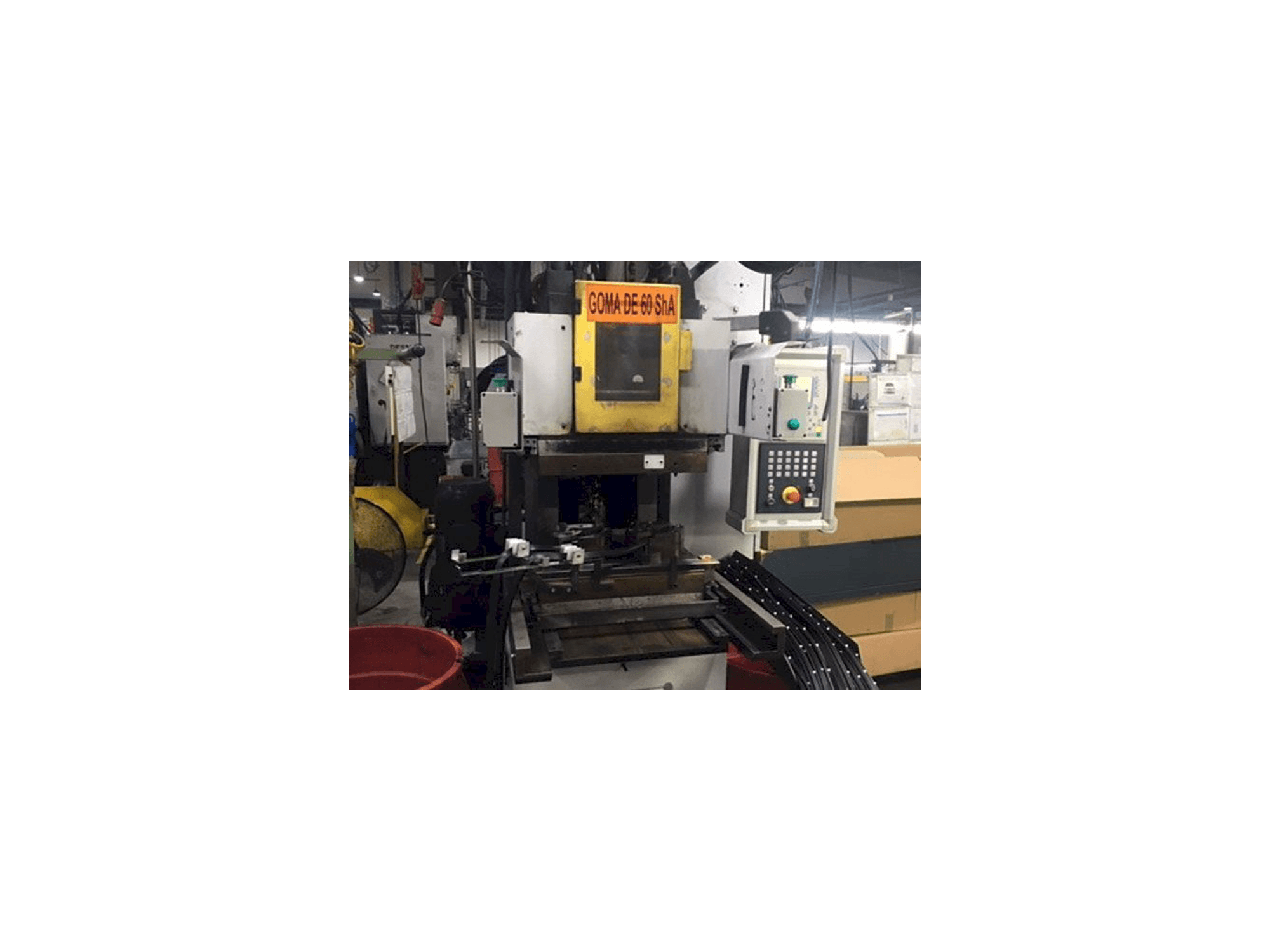 Kloeckner Desma 956.050 Z0 Mašinos vaizdas iš priekio