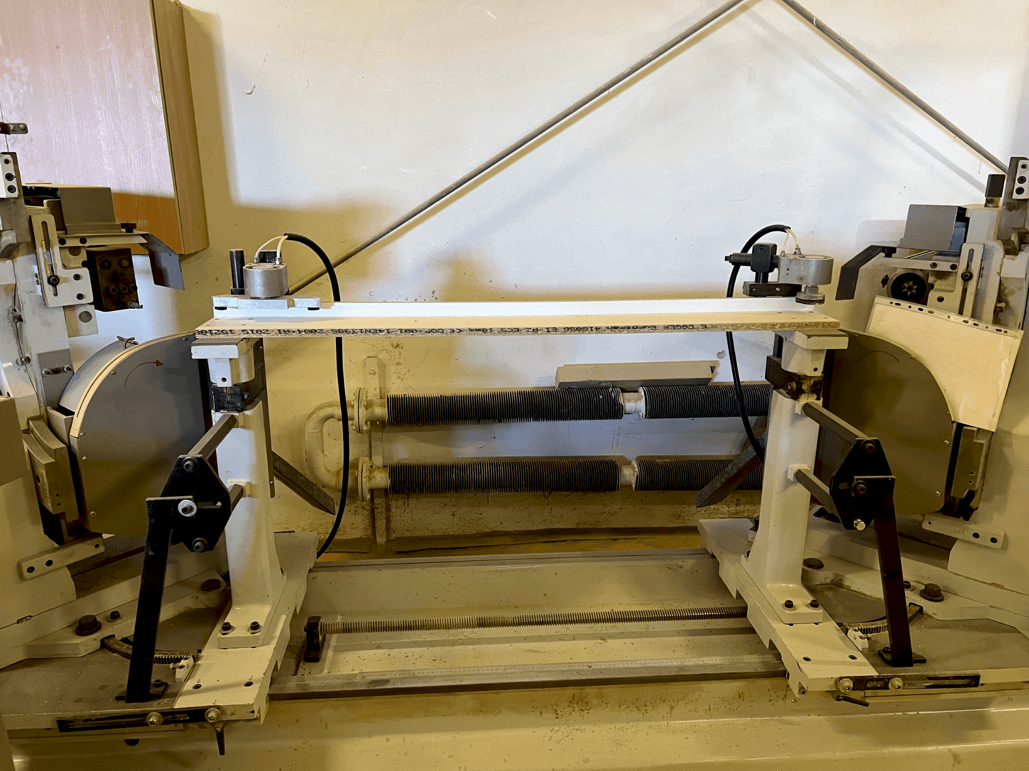 PADE NS21 Mašinos vaizdas iš priekio