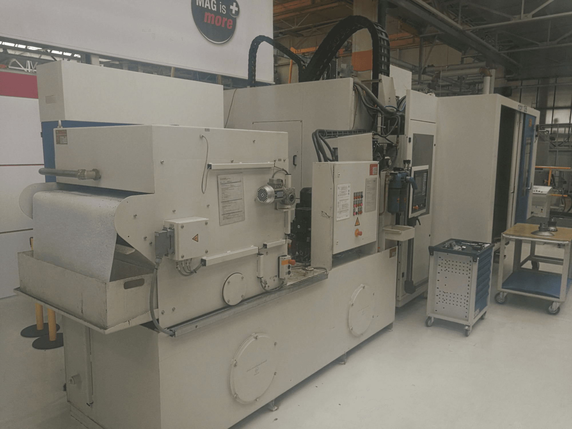 Hueller Hille NBH 135 Mašinos kairės pusės vaizdas