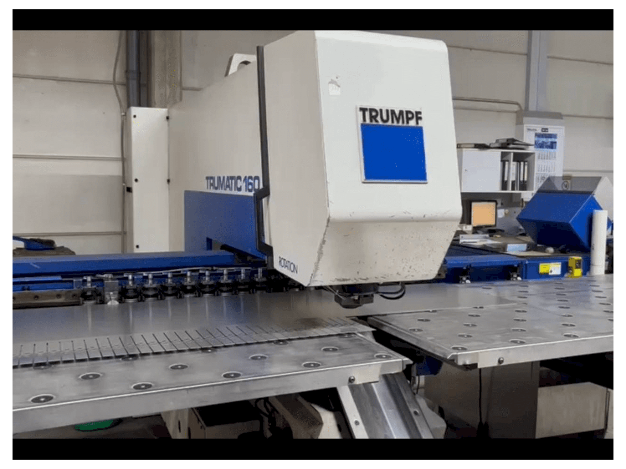 Trumpf Trumatic 160 Mašinos vaizdas iš priekio