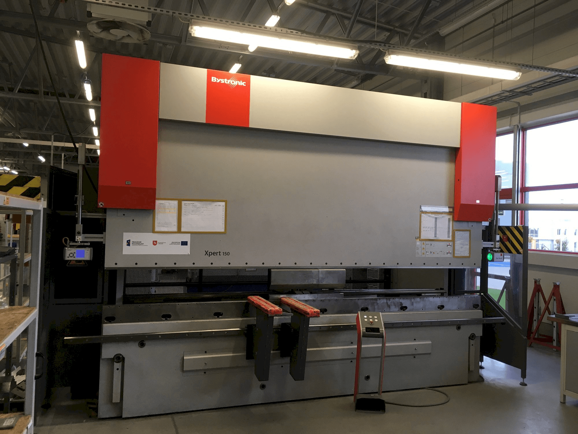 Bystronic Xpert 150/4100 Mašinos vaizdas iš priekio