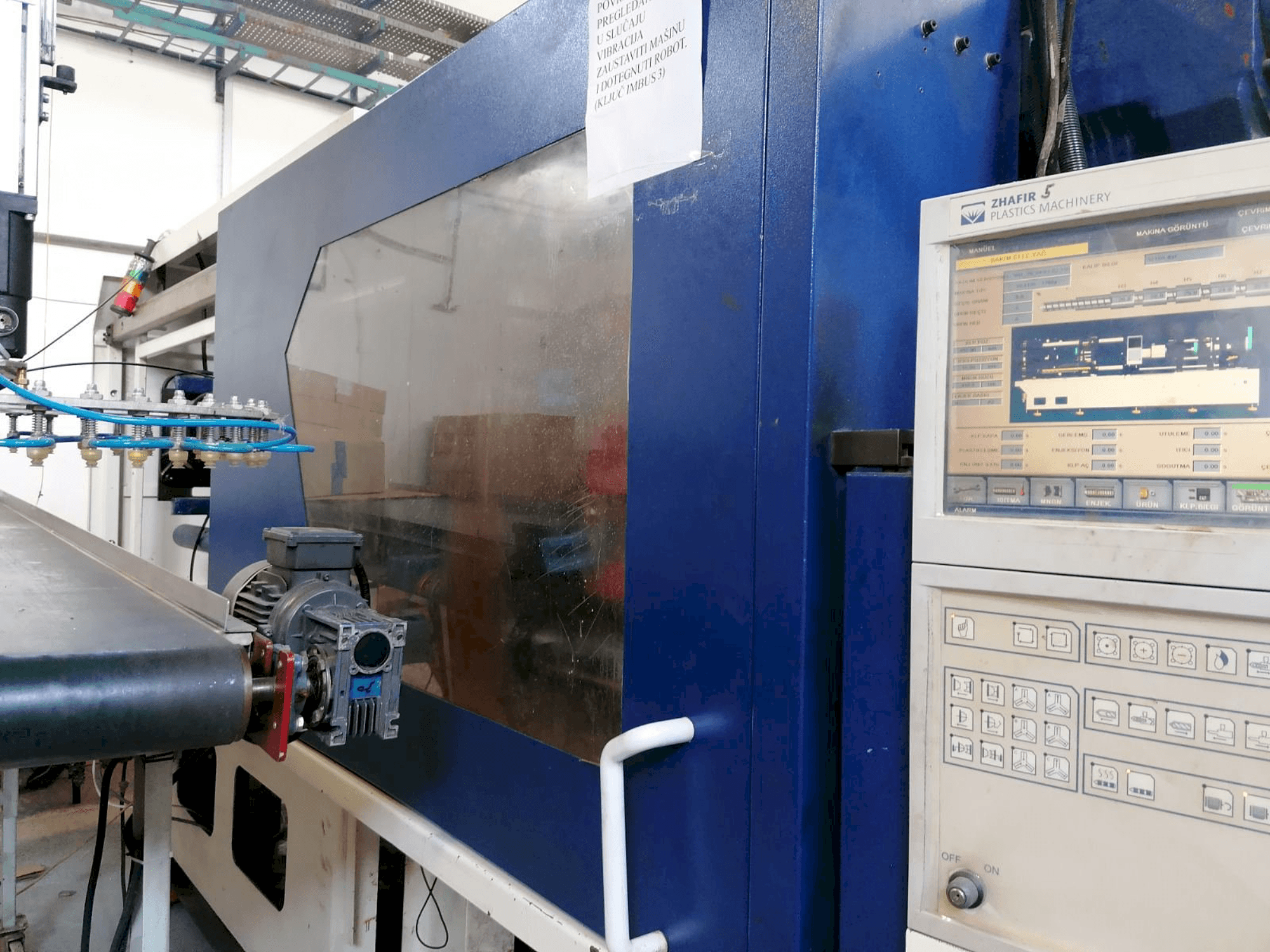 HAITIAN Zhafir 410 Mašinos vaizdas iš priekio