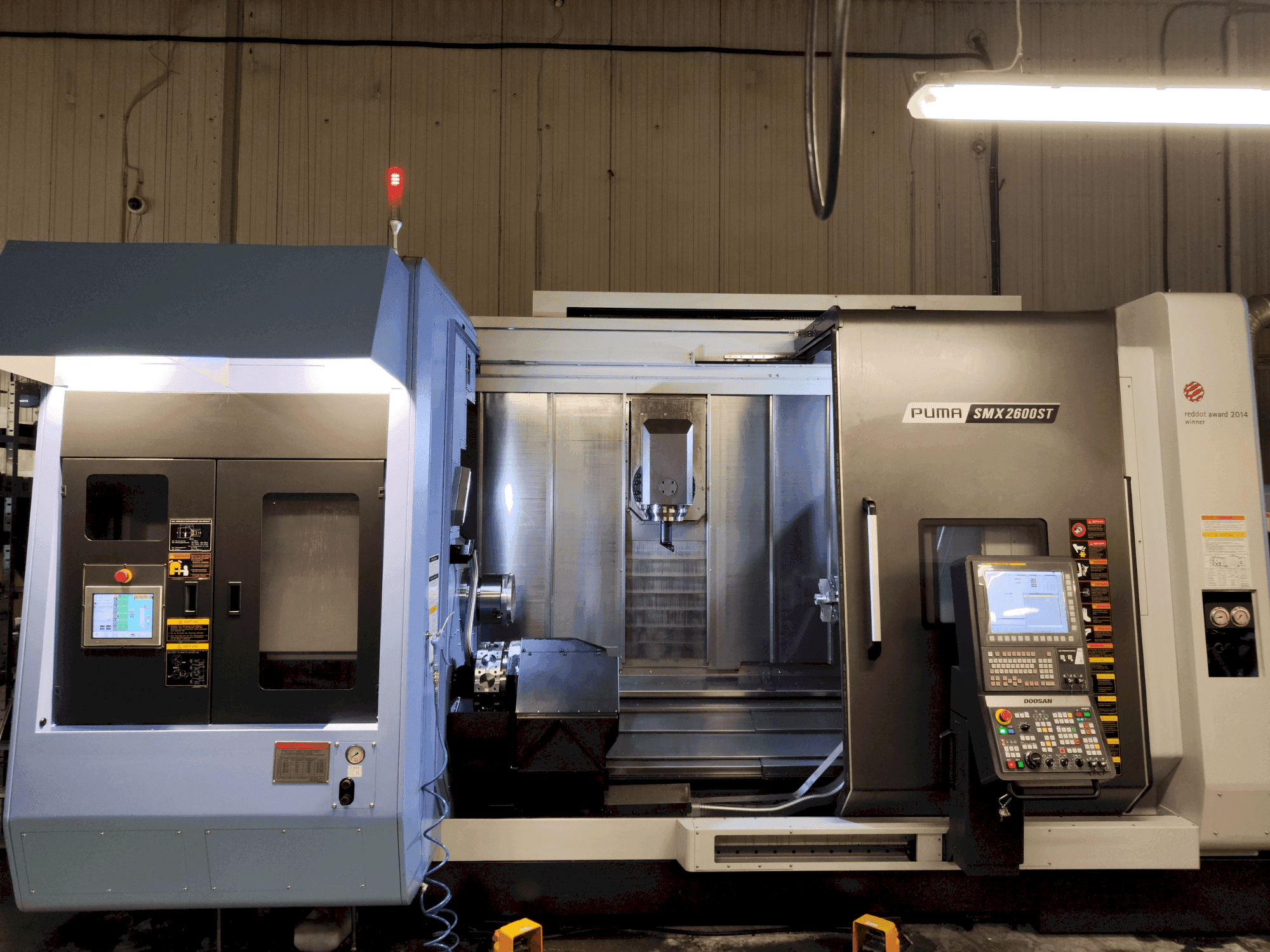 DOOSAN Puma SMX 2600 ST Mašinos vaizdas iš priekio