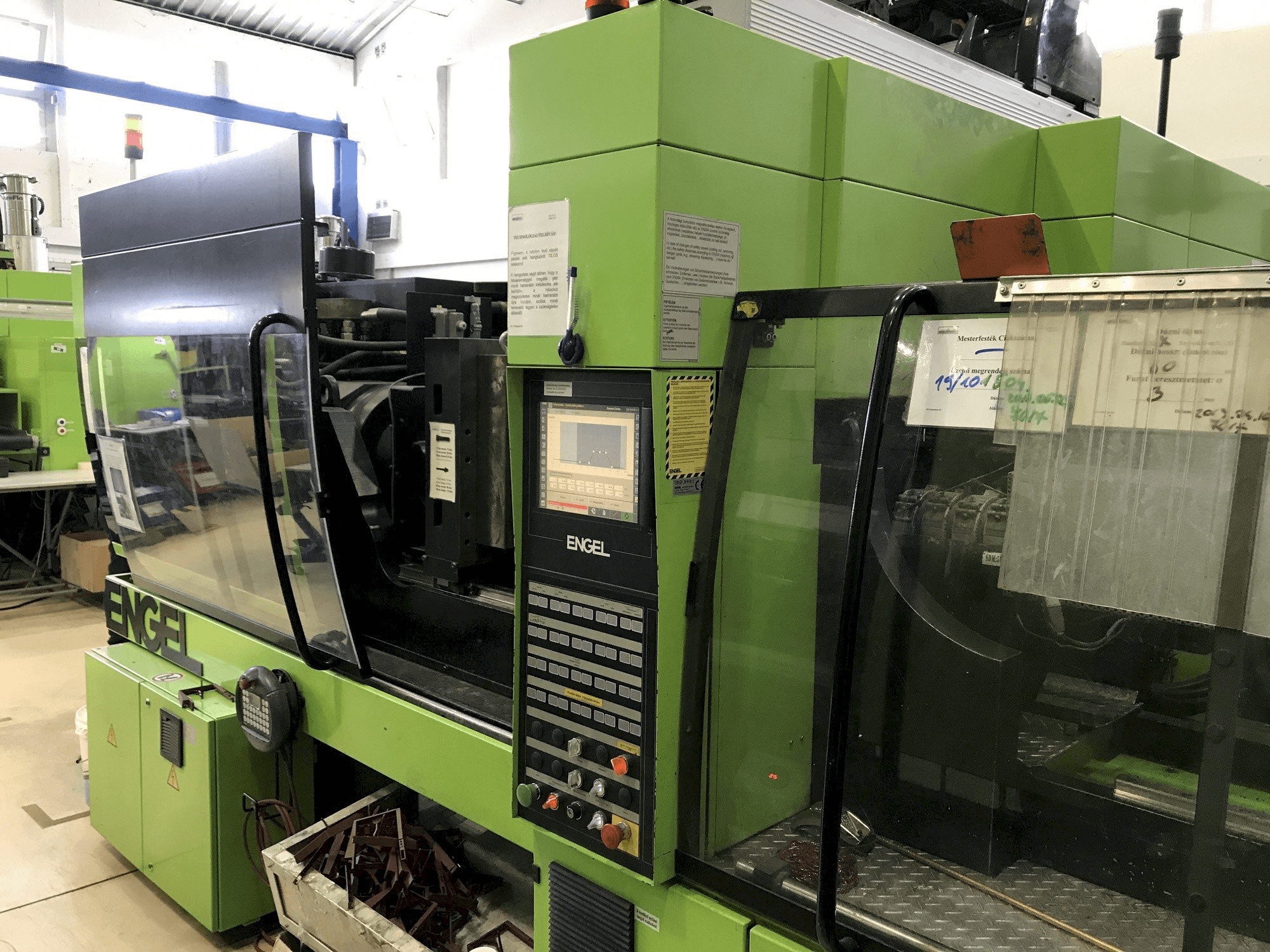ENGEL VC 750/150 Plus Mašinos vaizdas iš priekio