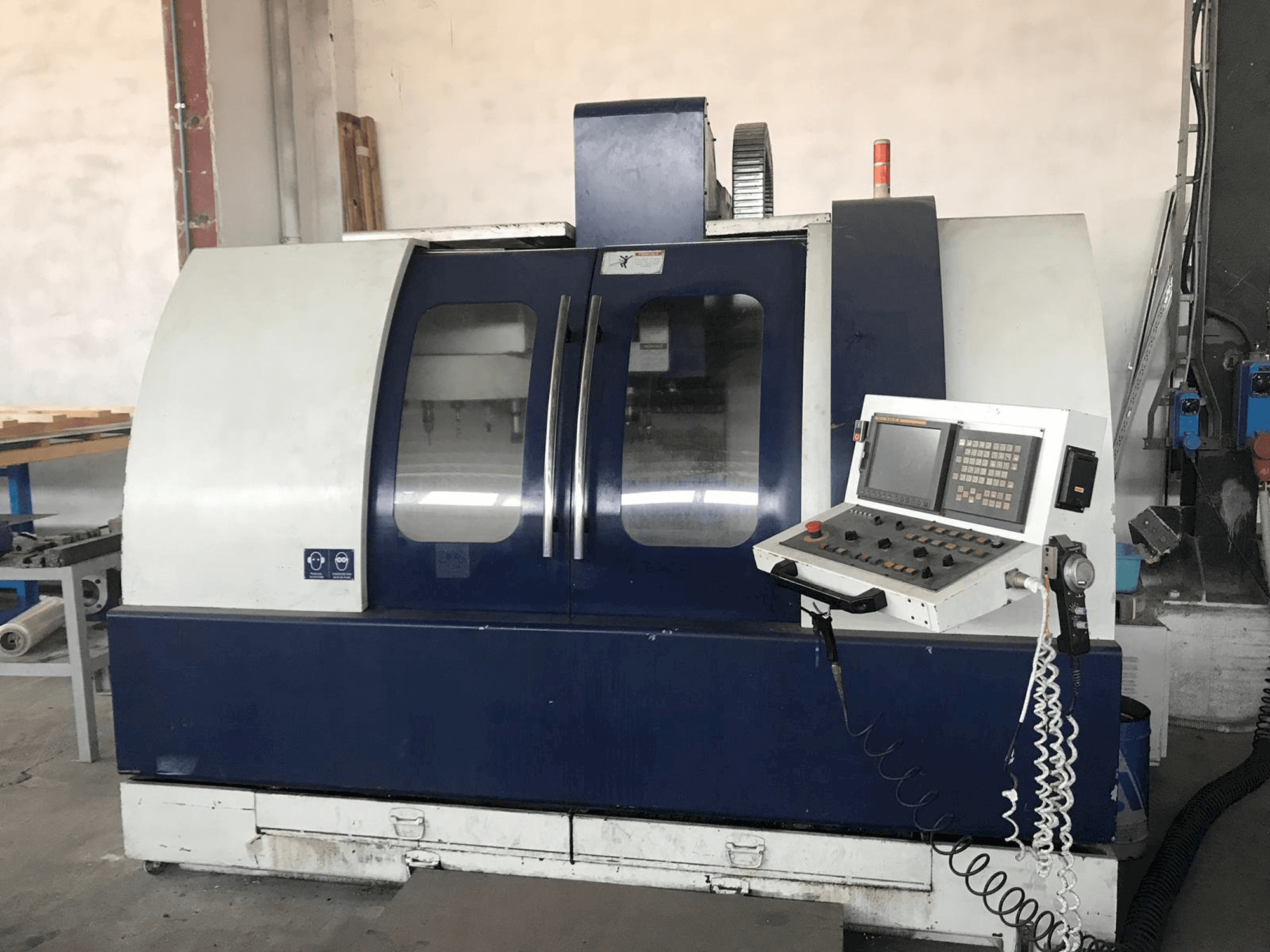 Euma Spinner CAMS 200 Mašinos vaizdas iš priekio