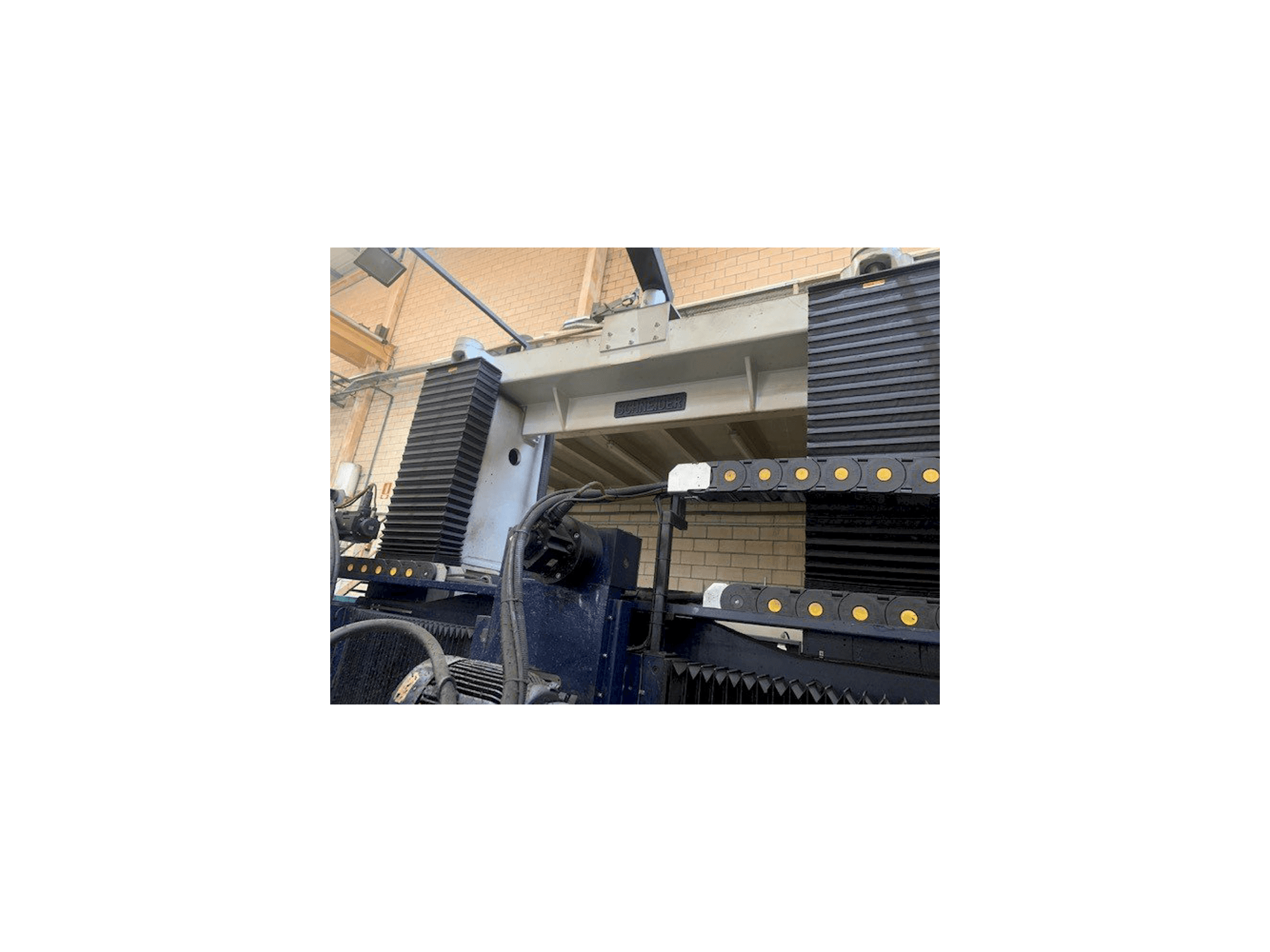 Schneider DFS-4 Mašinos vaizdas iš priekio