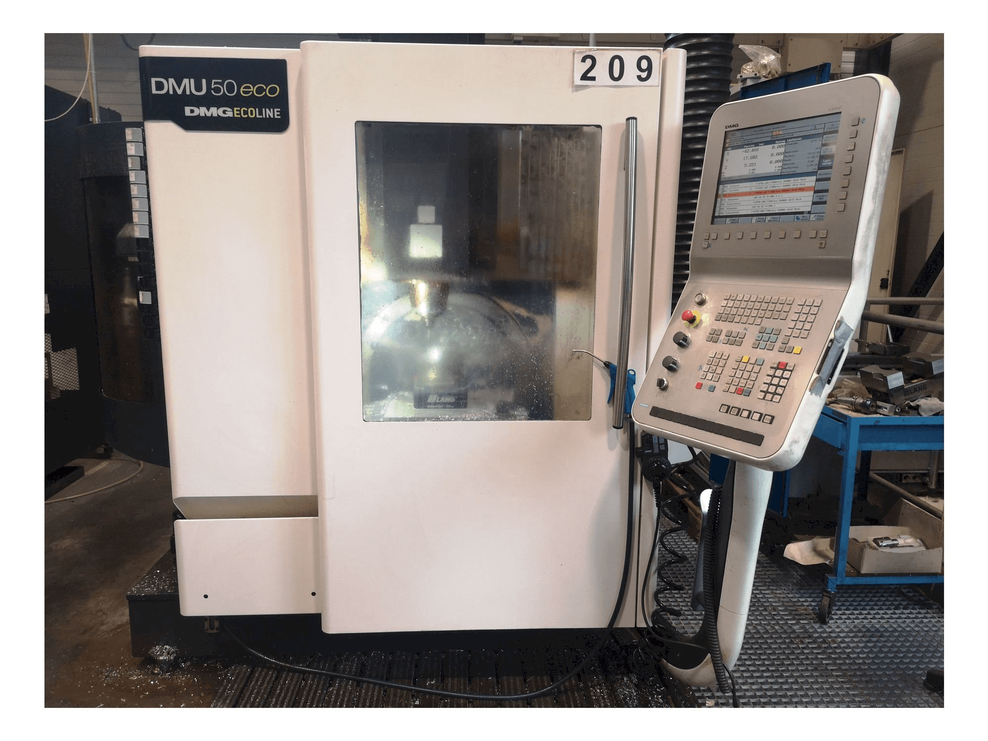 DMG GILDEMEISTER DMU 50 ecoline Mašinos vaizdas iš priekio