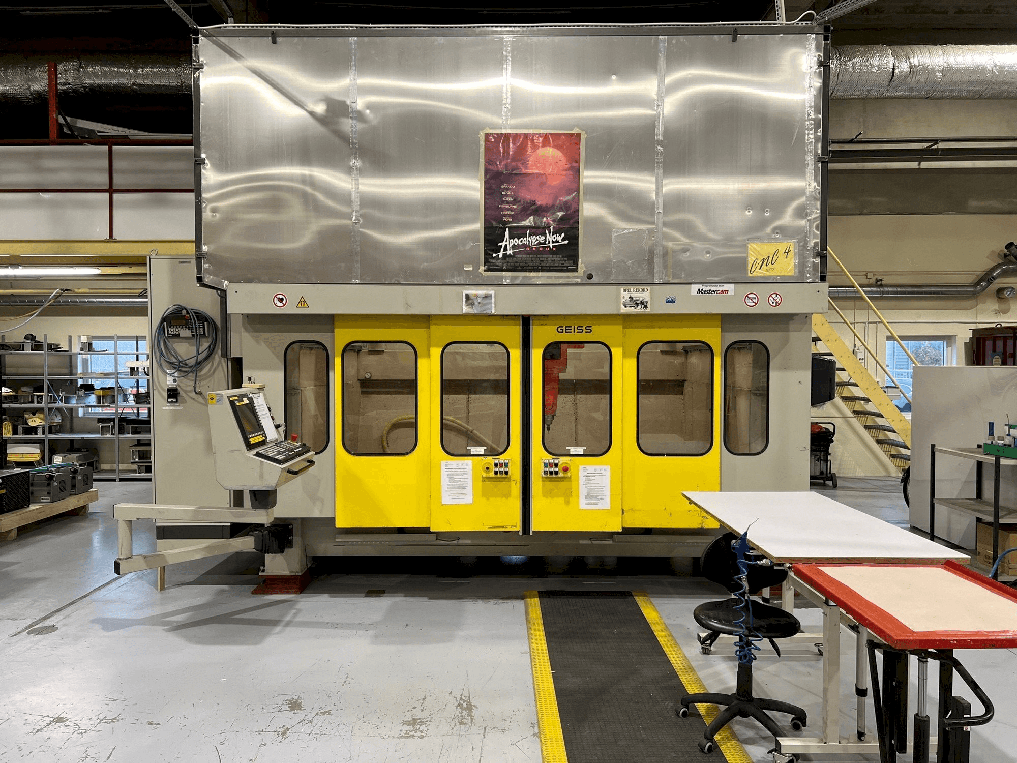 GEISS FZ 2000x1000 Mašinos vaizdas iš priekio