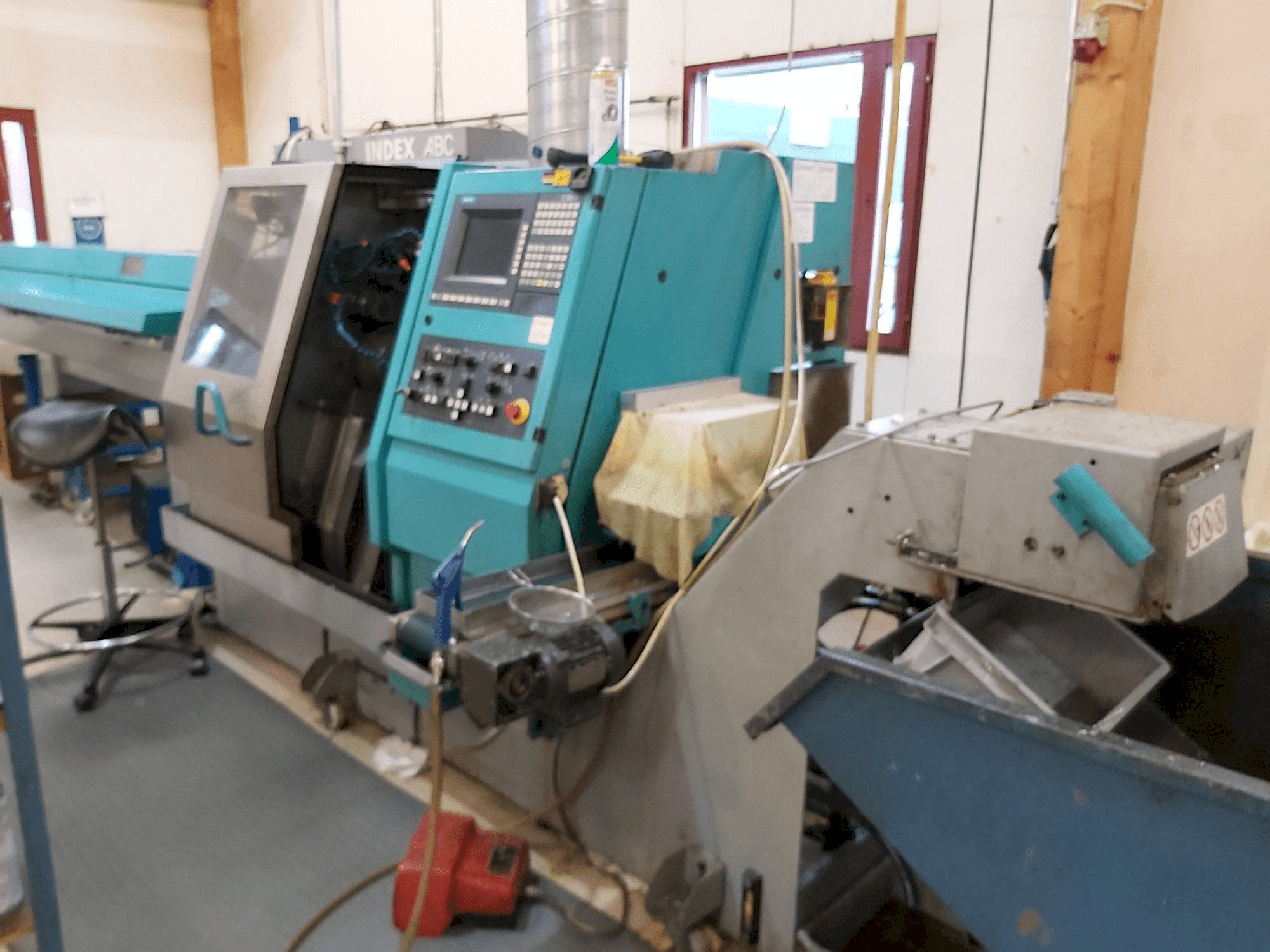 Index ABC Mašinos vaizdas iš priekio