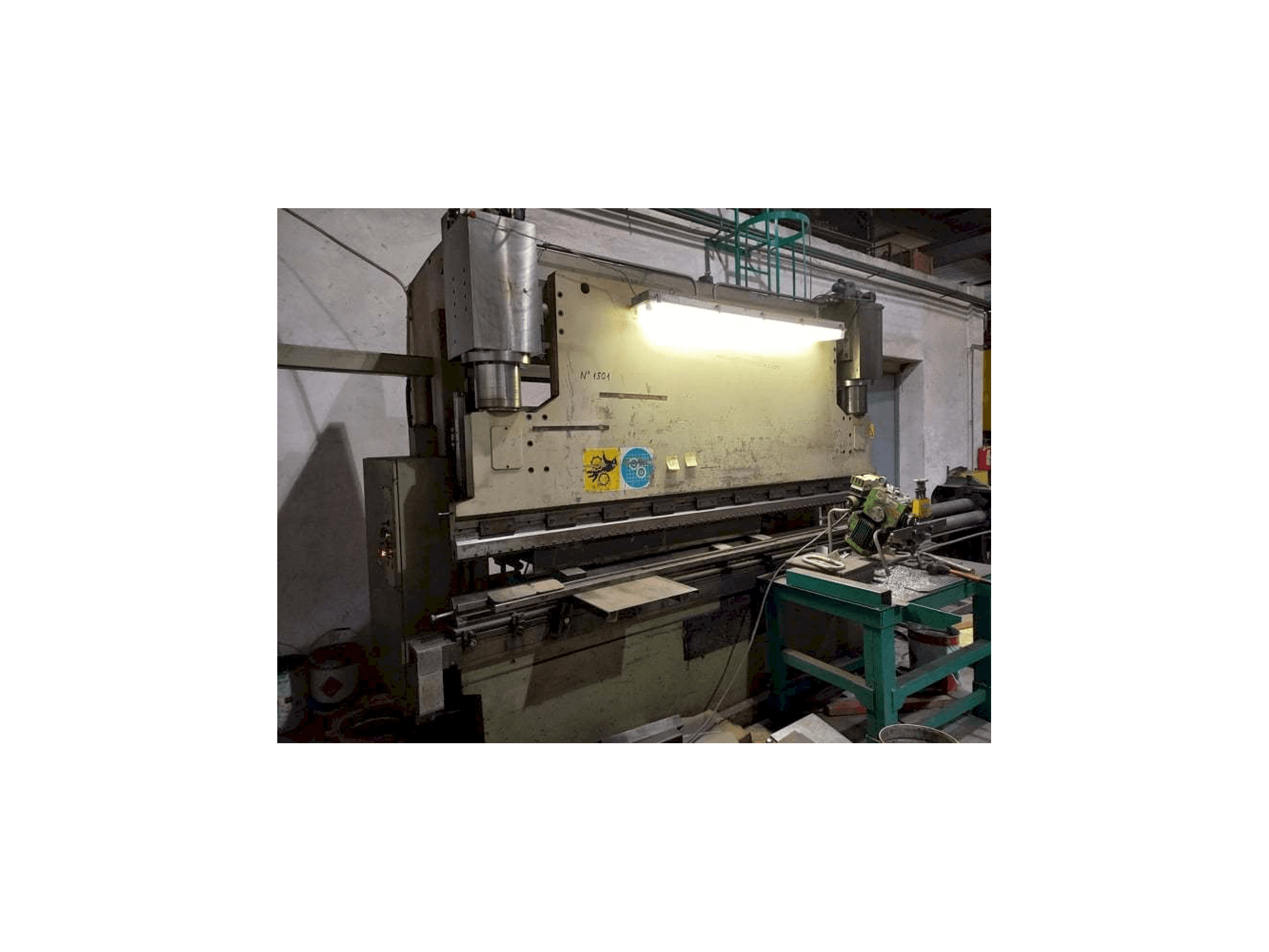 DONEWELL HP3B Mašinos vaizdas iš priekio