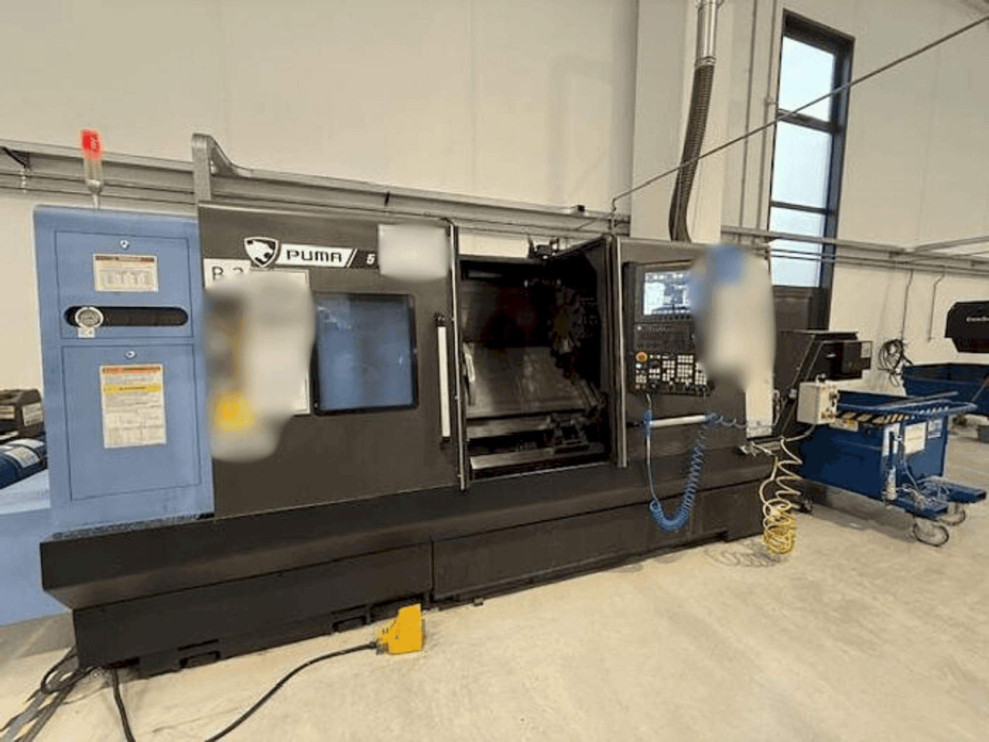 DOOSAN PUMA 5100A Mašinos vaizdas iš priekio