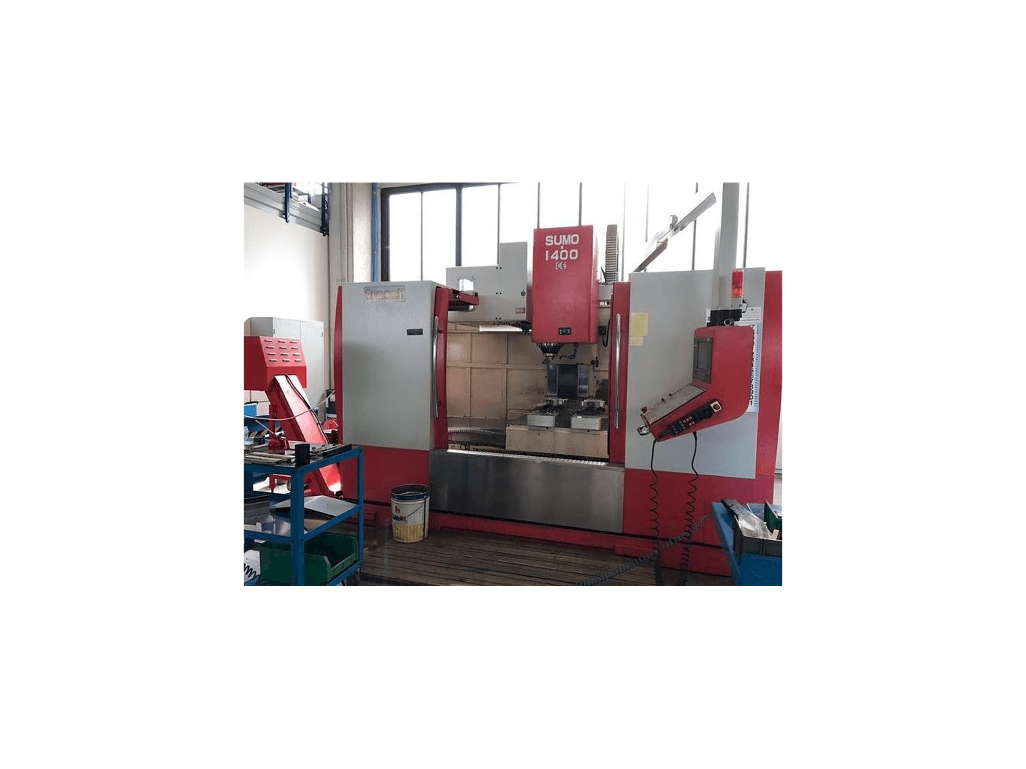 Eumach SUMO 1400 Mašinos vaizdas iš priekio