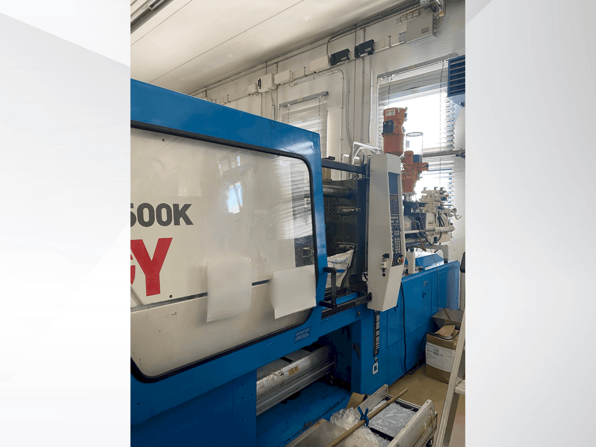 Netstal S-1500K-460 Mašinos vaizdas iš priekio