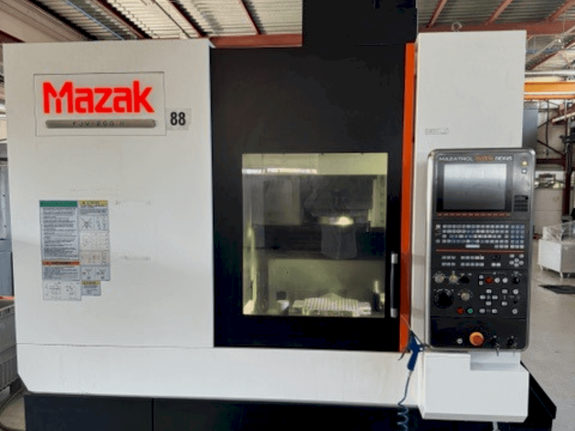 Mazak FJV-200II Mašinos vaizdas iš priekio