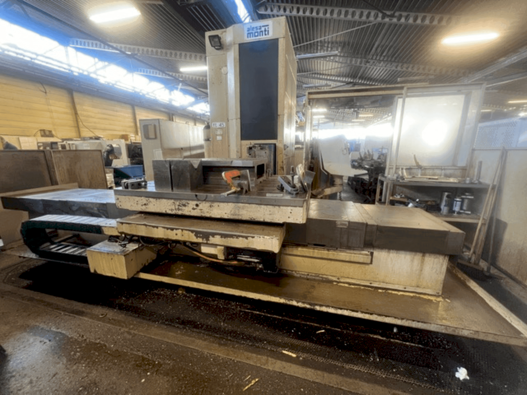 ALESA MONTI FT45TG Mašinos vaizdas iš priekio