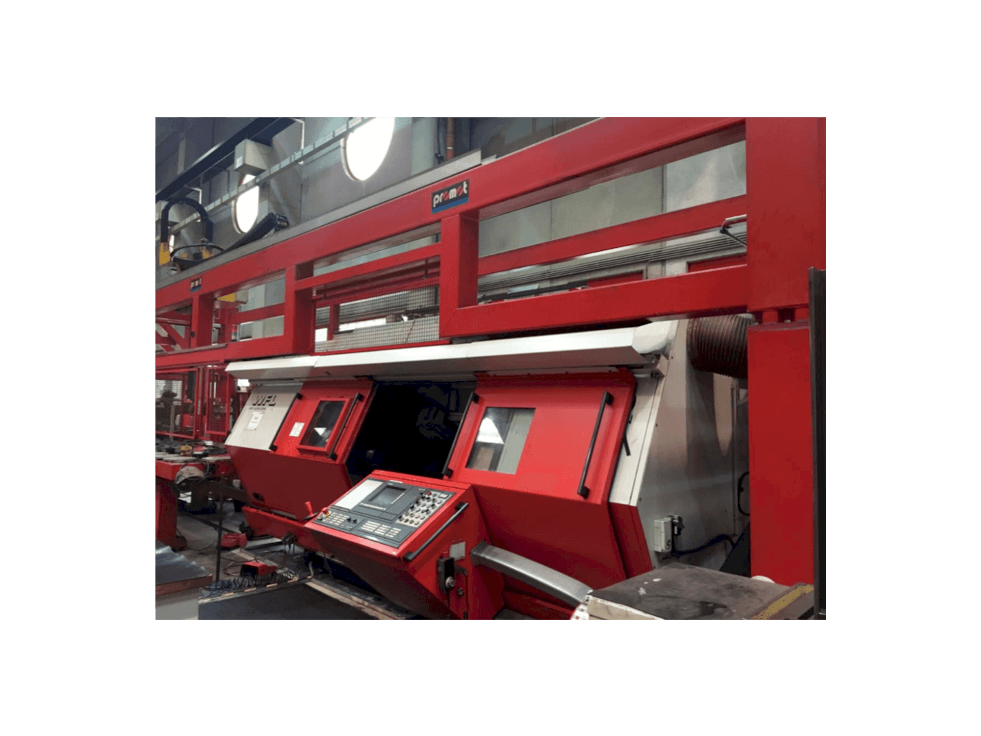 WFL M50 Mašinos vaizdas iš priekio