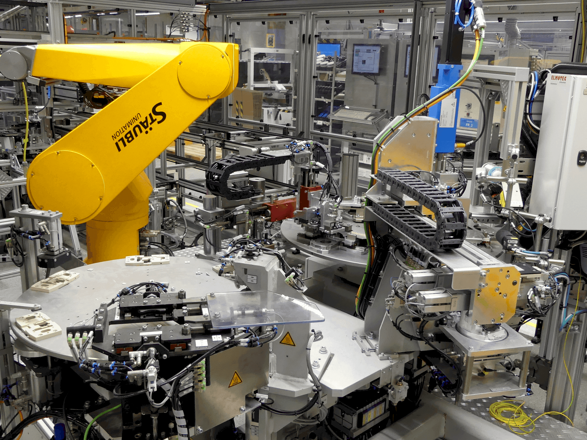 ELMOTEC 16479 Mašinos vaizdas iš priekio