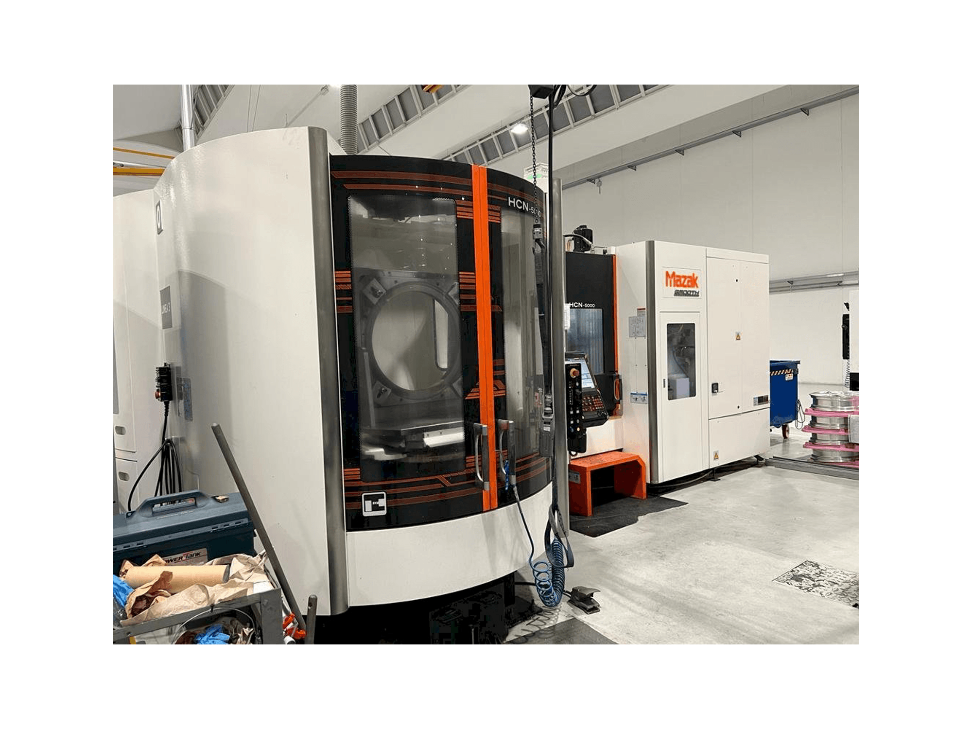 Mazak HCN-5000 Mašinos vaizdas iš priekio