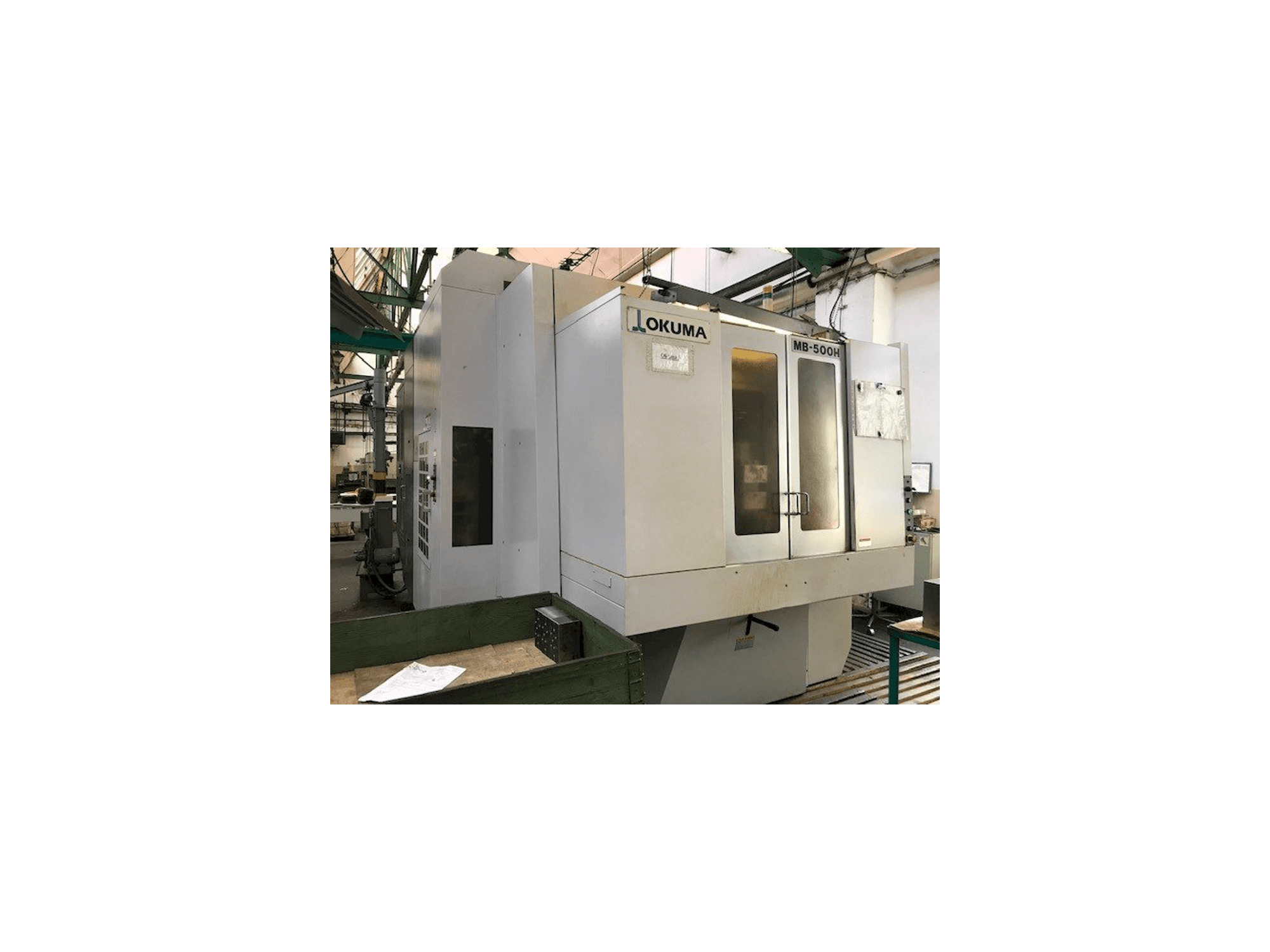 Okuma MB-500H Mašinos vaizdas iš priekio