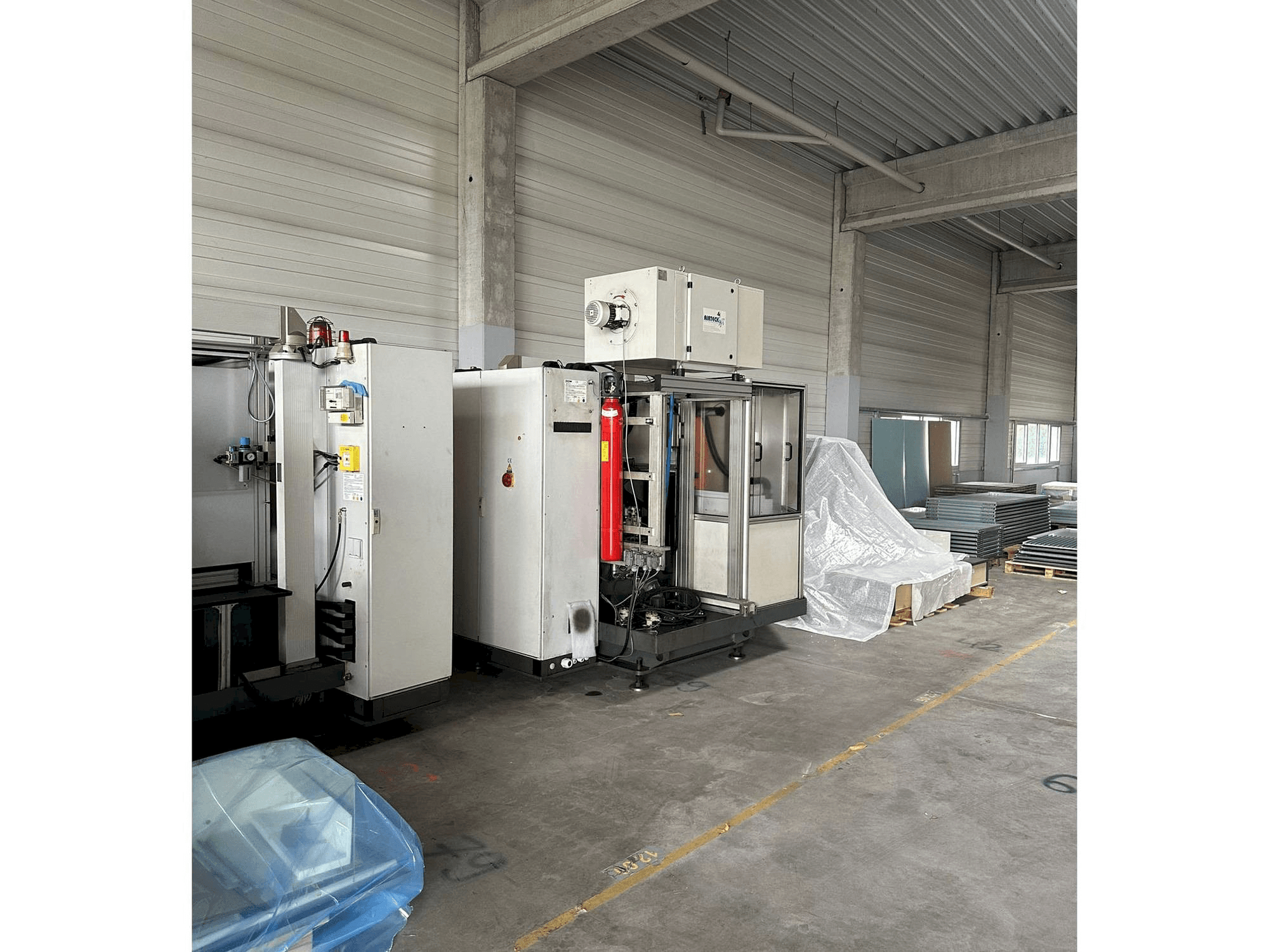 Geiger CNC Mašinos vaizdas iš priekio