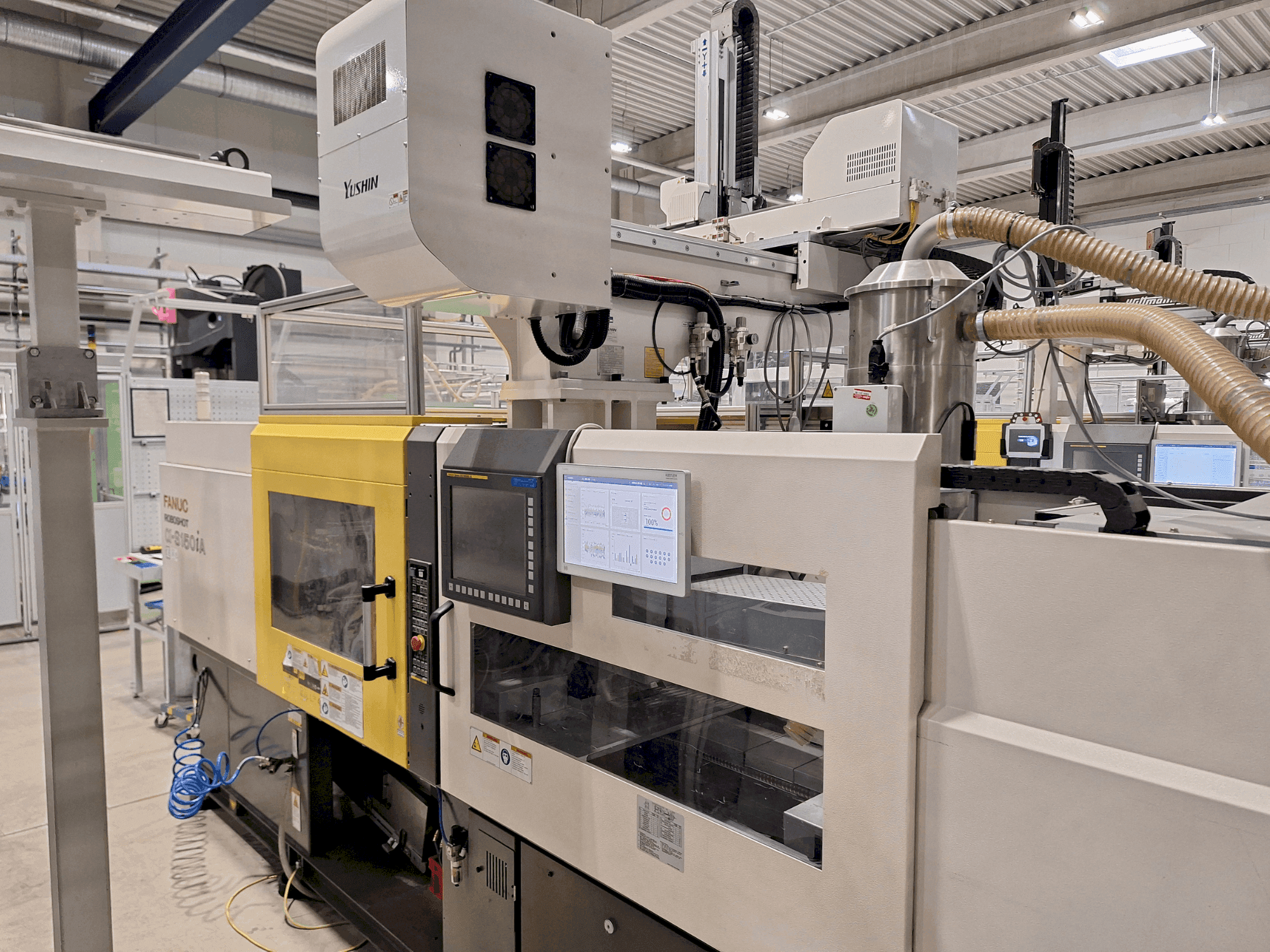 FANUC Roboshot S150iA Mašinos vaizdas iš priekio