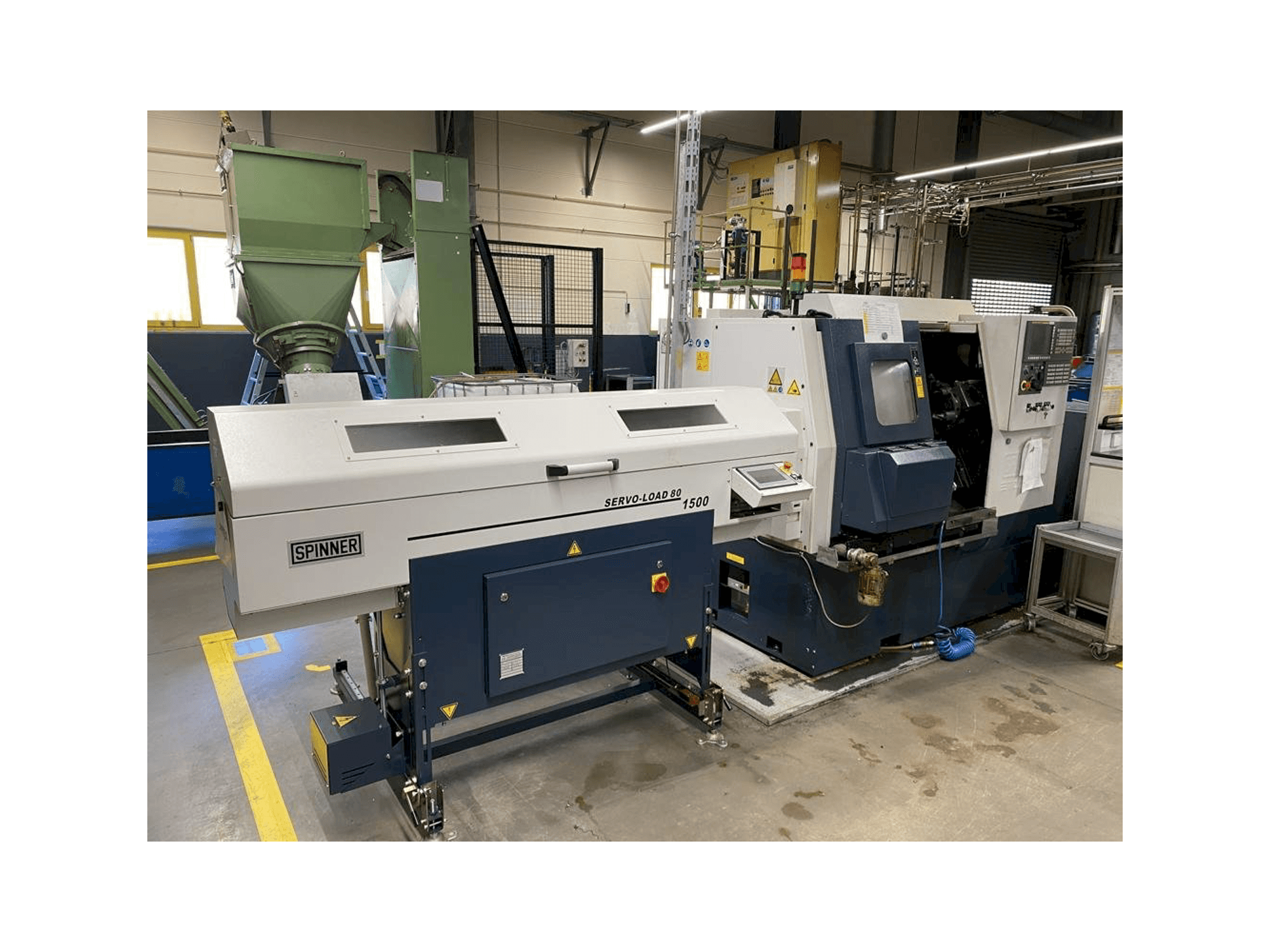 SPINNER TC400-52 Mašinos vaizdas iš priekio