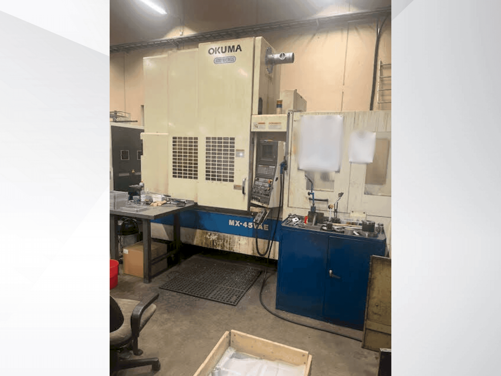 Okuma MX-45VAE Mašinos vaizdas iš priekio