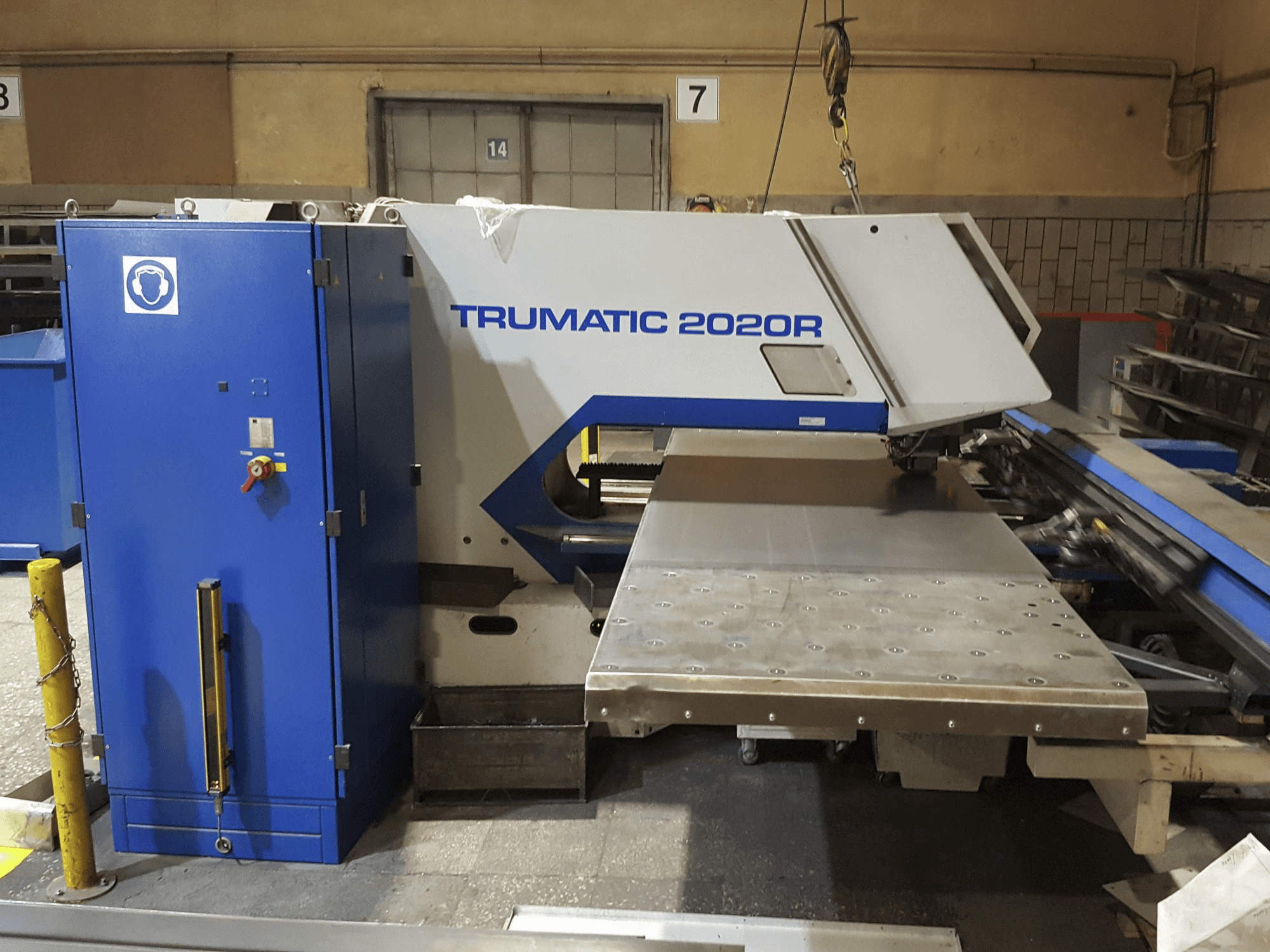 Trumpf Trumatic 2020R Mašinos vaizdas iš priekio