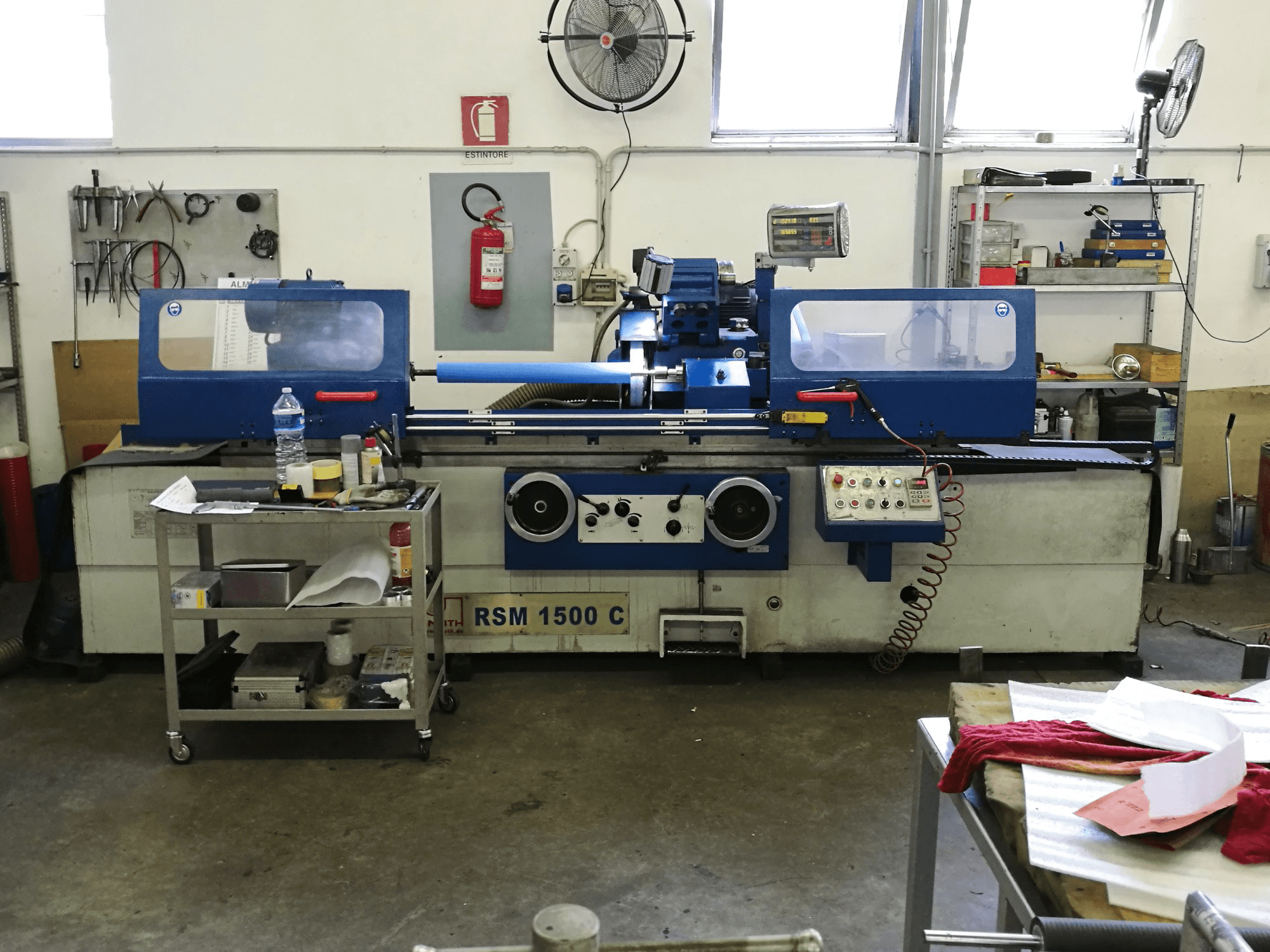 Knuth RSM 1500 C Mašinos vaizdas iš priekio
