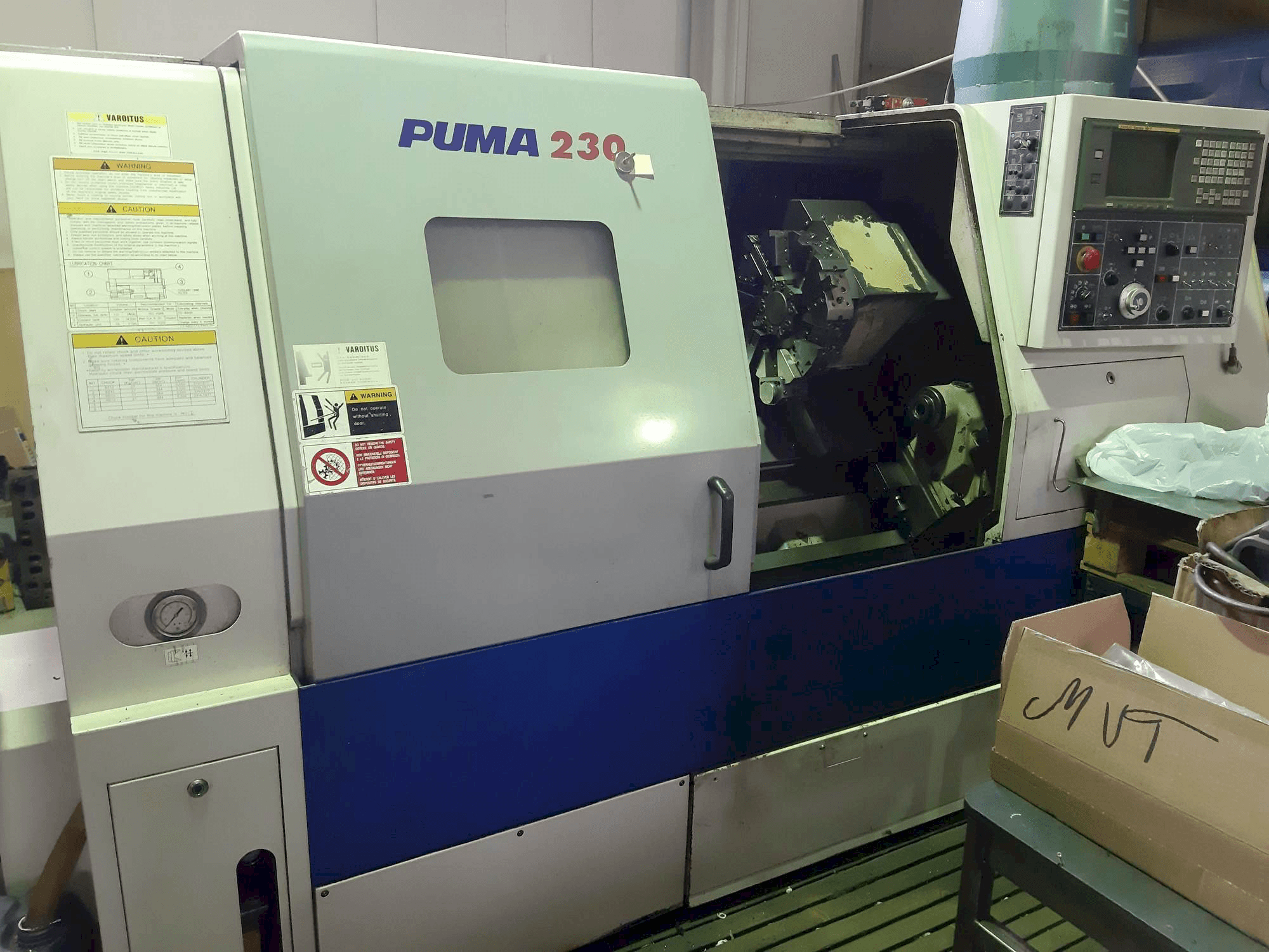 DAEWOO PUMA 230 Mašinos vaizdas iš priekio