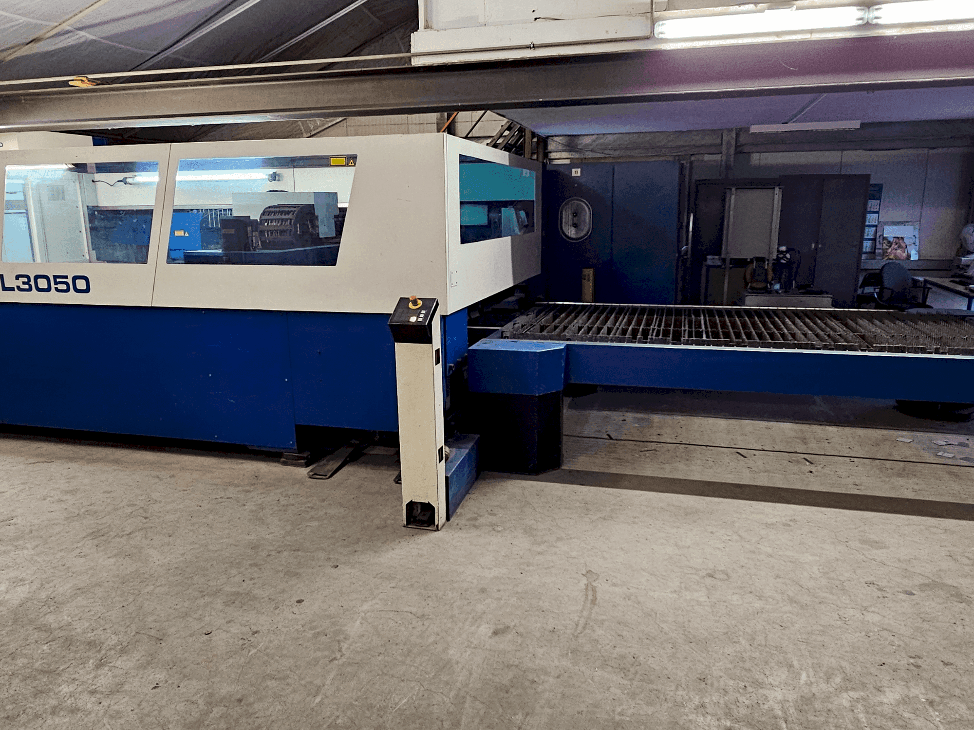 TRUMPF L3050 Mašinos vaizdas iš priekio