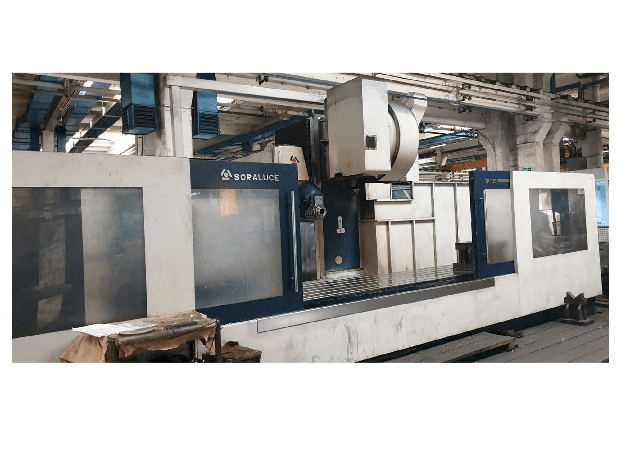 Soraluce TA 35 Mašinos vaizdas iš priekio