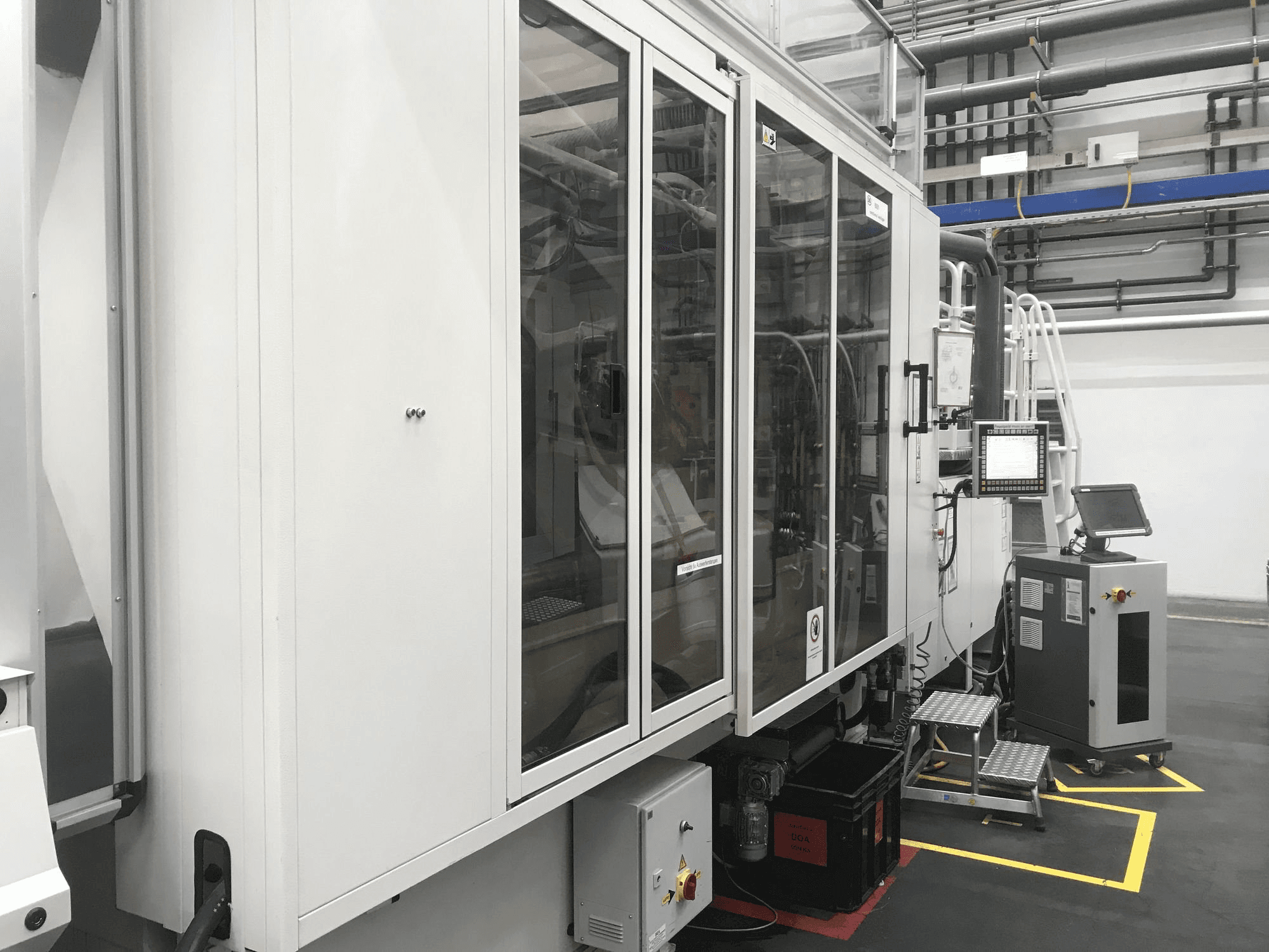 Husky H500 RS 65/60 Mašinos vaizdas iš kairės pusės