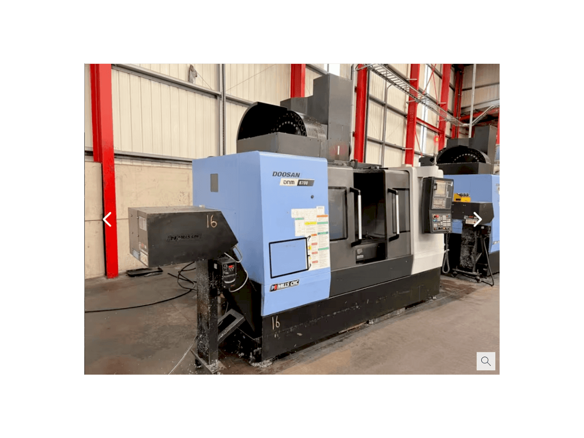 Doosan DNM 6700 Mašinos vaizdas iš priekio