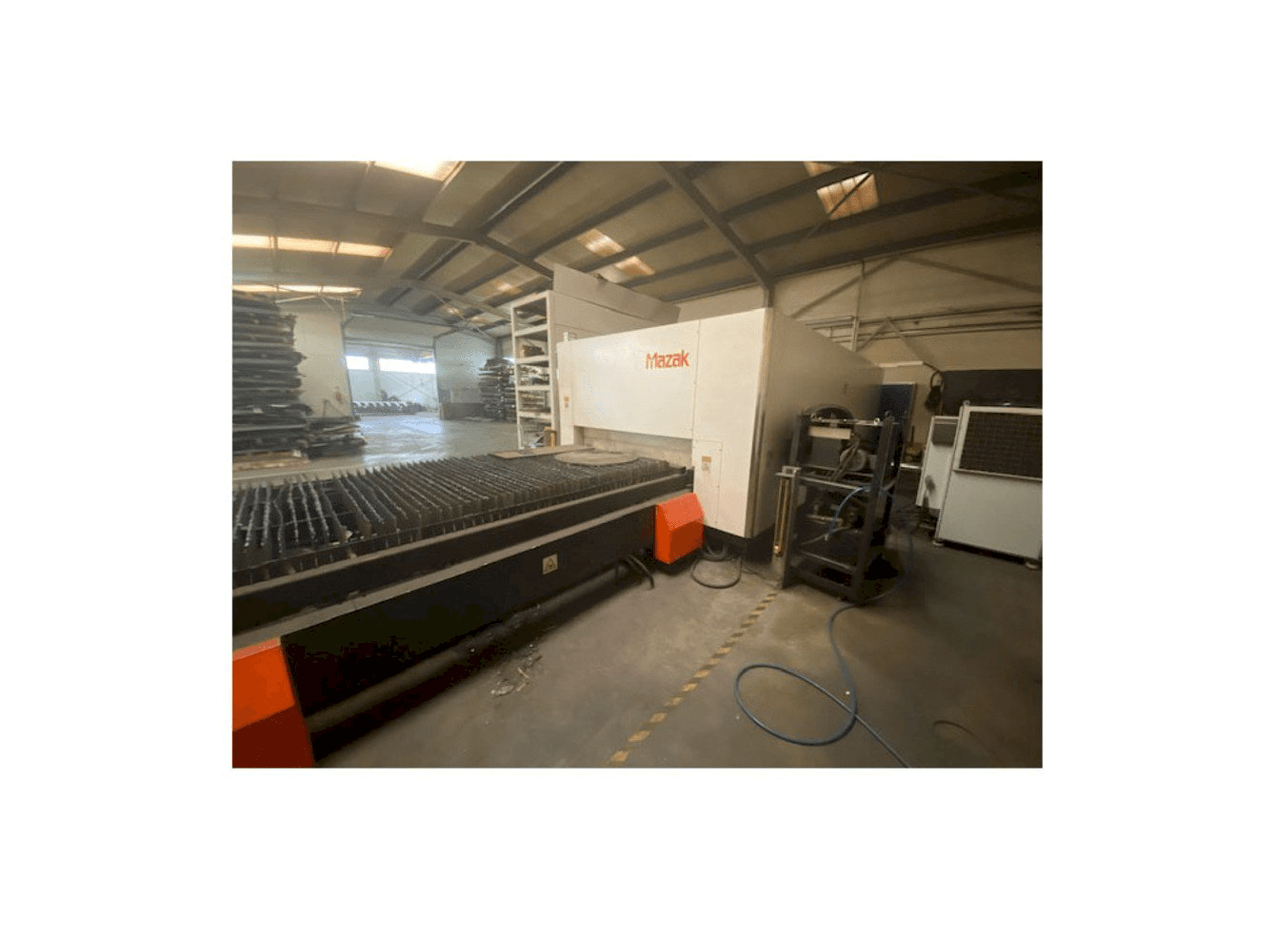 Mazak Optiplex Nexus 3015 Mašinos vaizdas iš priekio