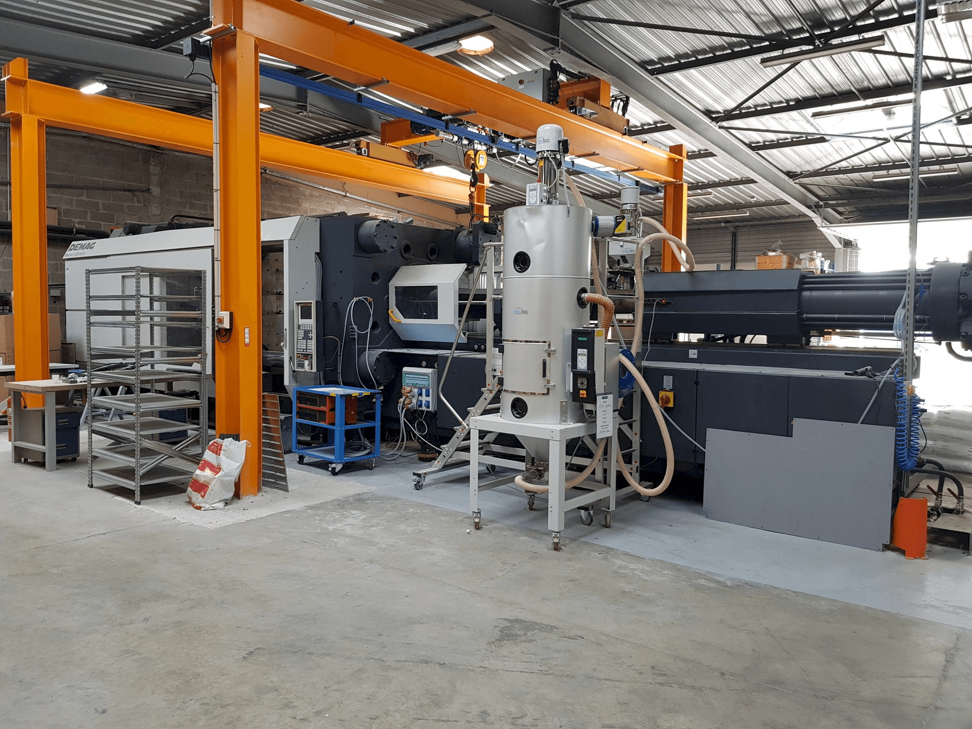 DEMAG ERGOTECH 1300-8000 Mašinos vaizdas iš priekio