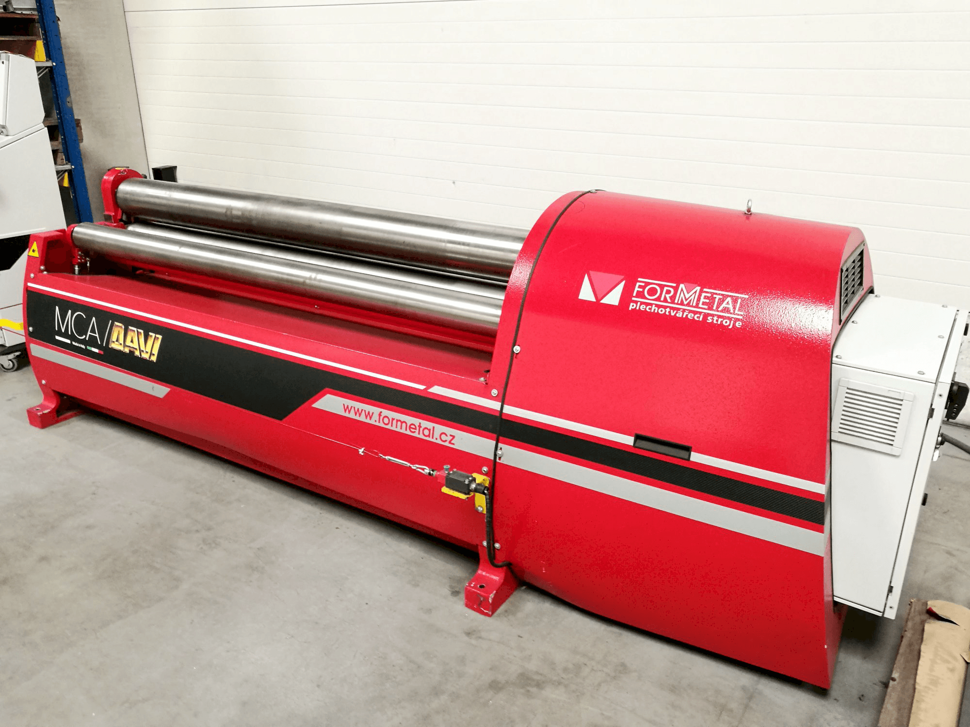 Davi MCA 2017 Mašinos dešinės pusės vaizdas