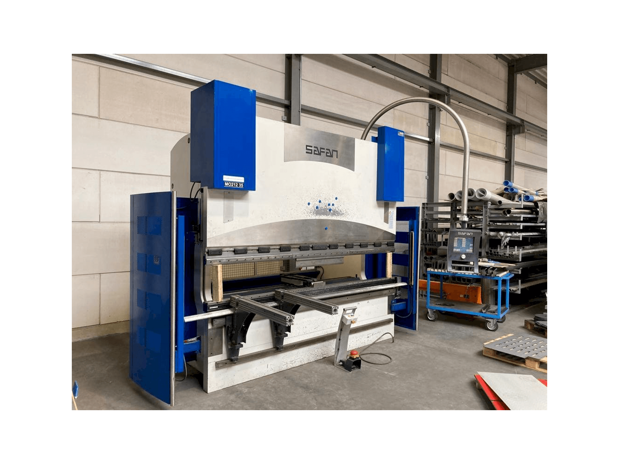 Safan CNCL-K 170-3100 TS 2 Mašinos vaizdas iš priekio