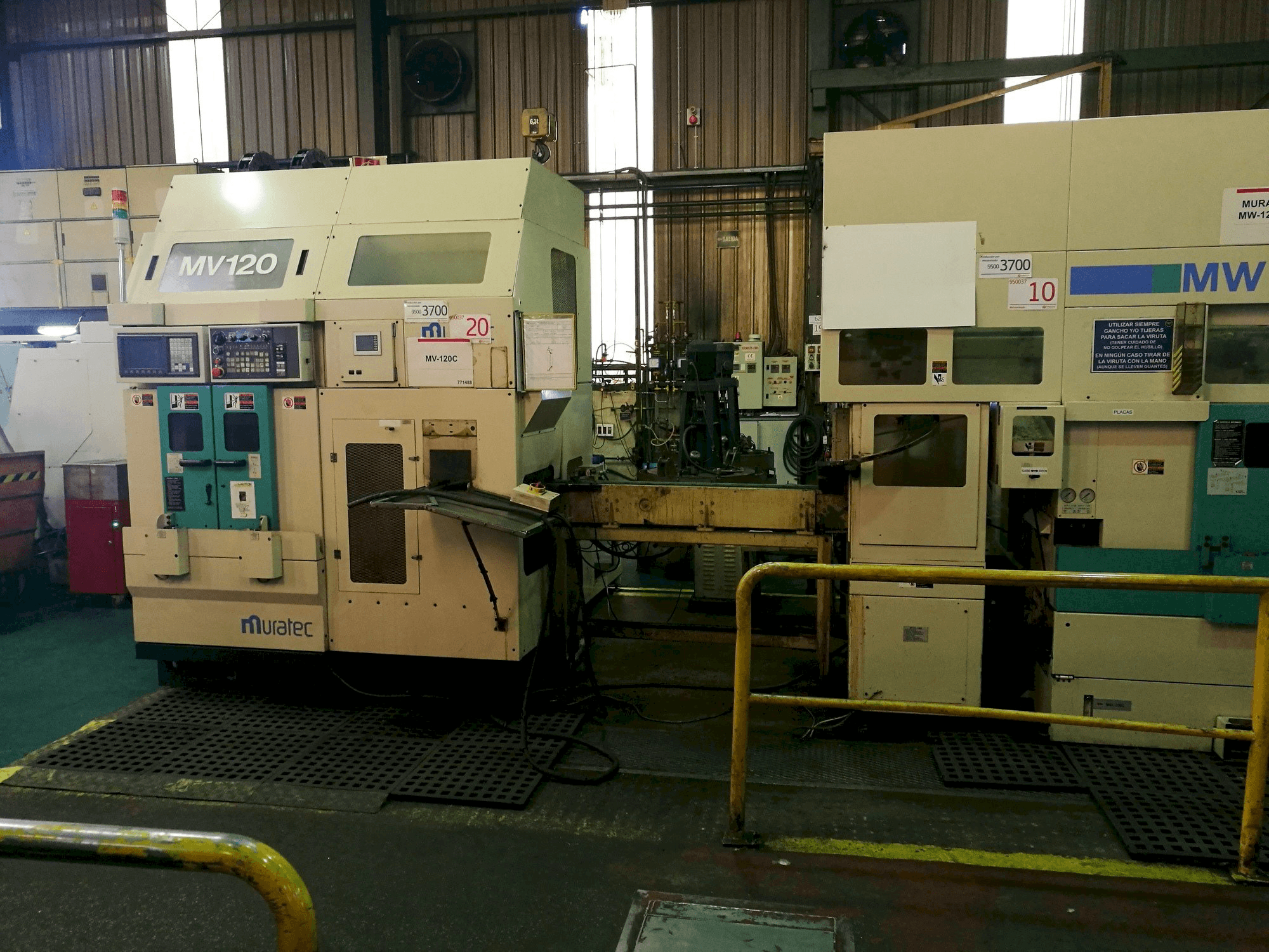 Muratec MV120 Mašinos vaizdas iš priekio