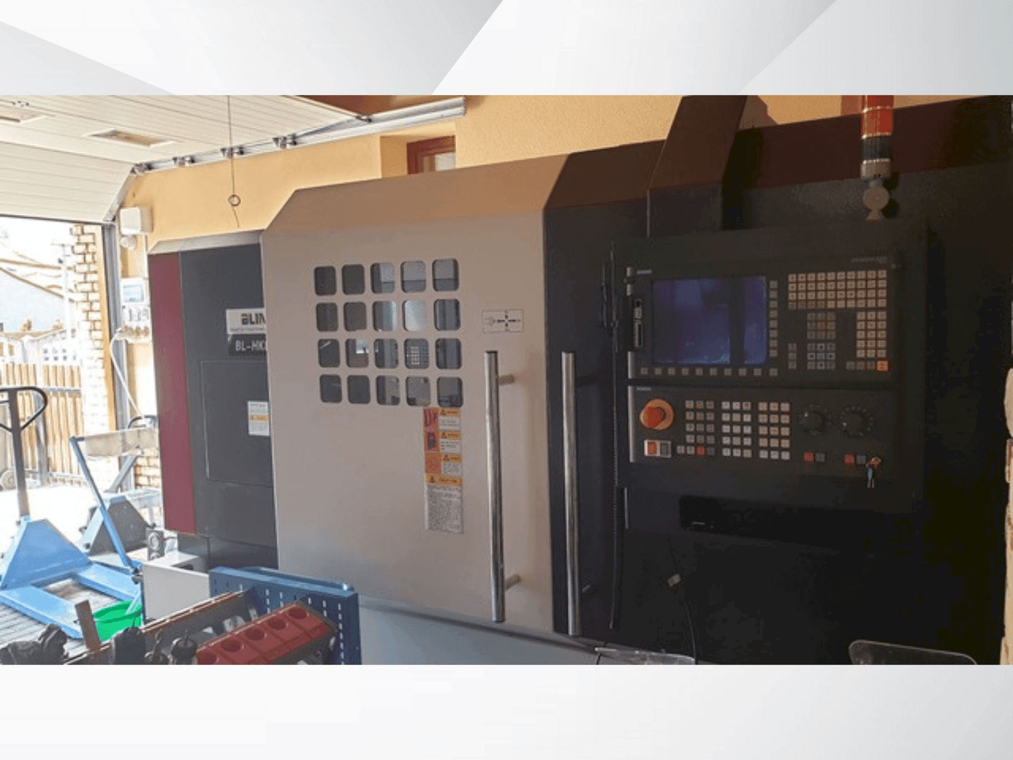 TAATH BL-HK80B Mašinos vaizdas iš priekio