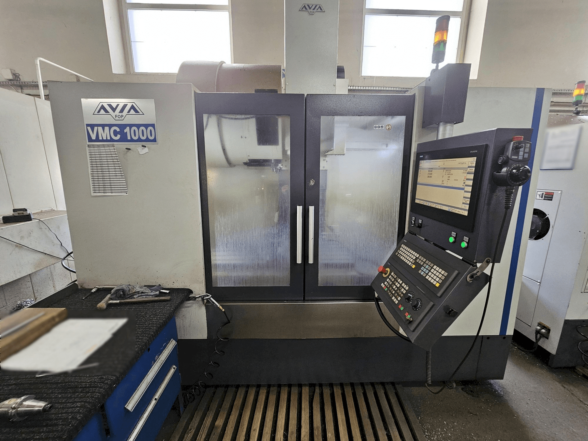 Avia VMC 1000 Mašinos vaizdas iš priekio