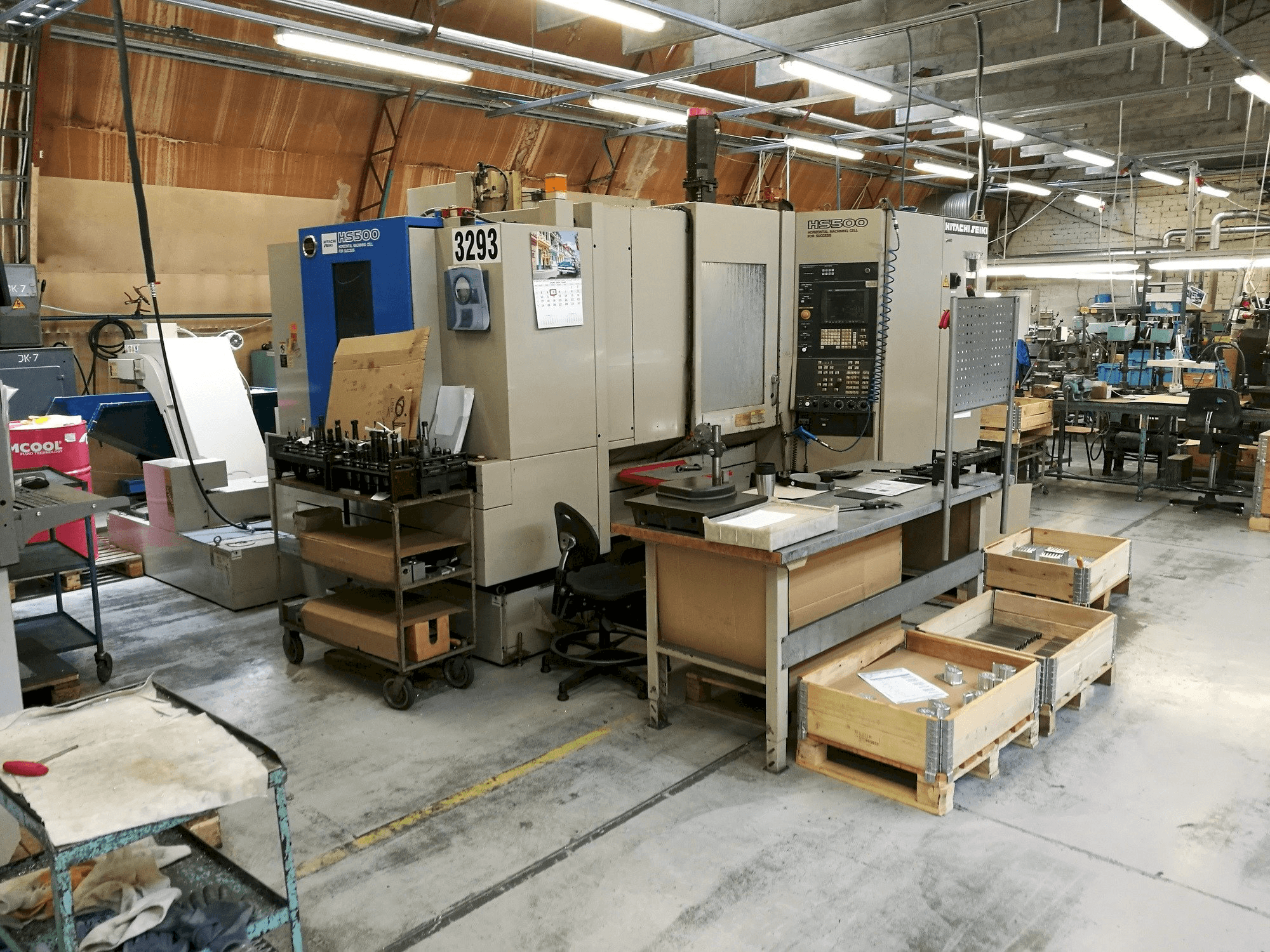 HITACHI SEIKI HS 500 Mašinos vaizdas iš priekio