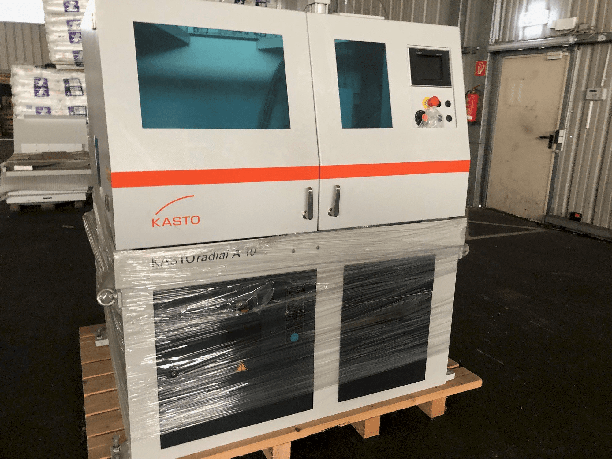 KASTO Radial A10 Mašinos vaizdas iš priekio