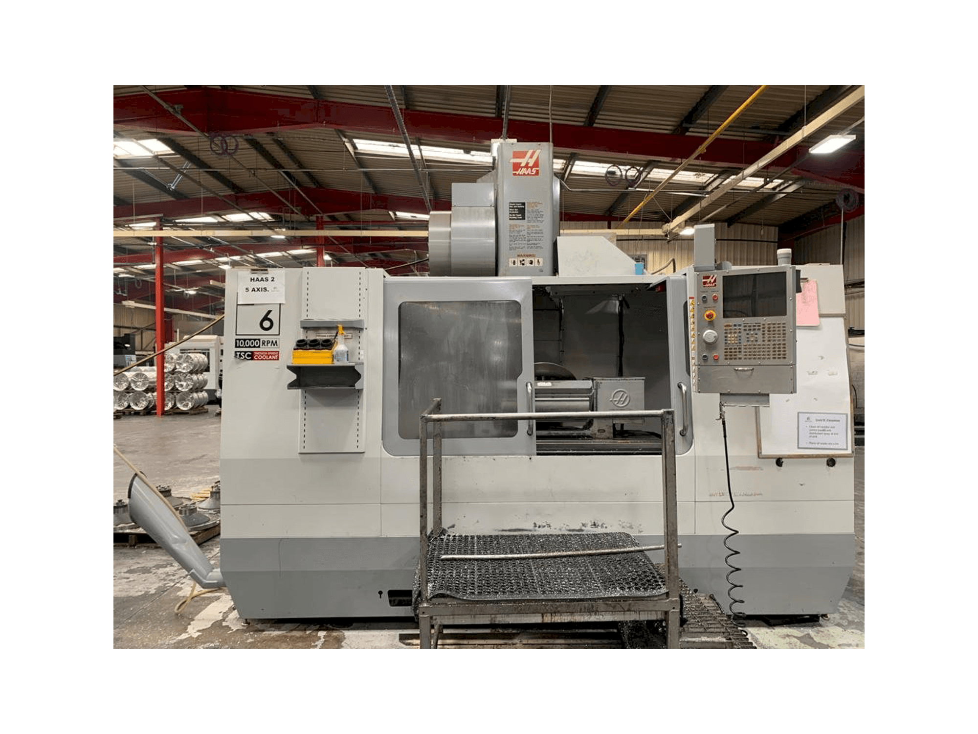 HAAS VF-6/40 Mašinos vaizdas iš priekio